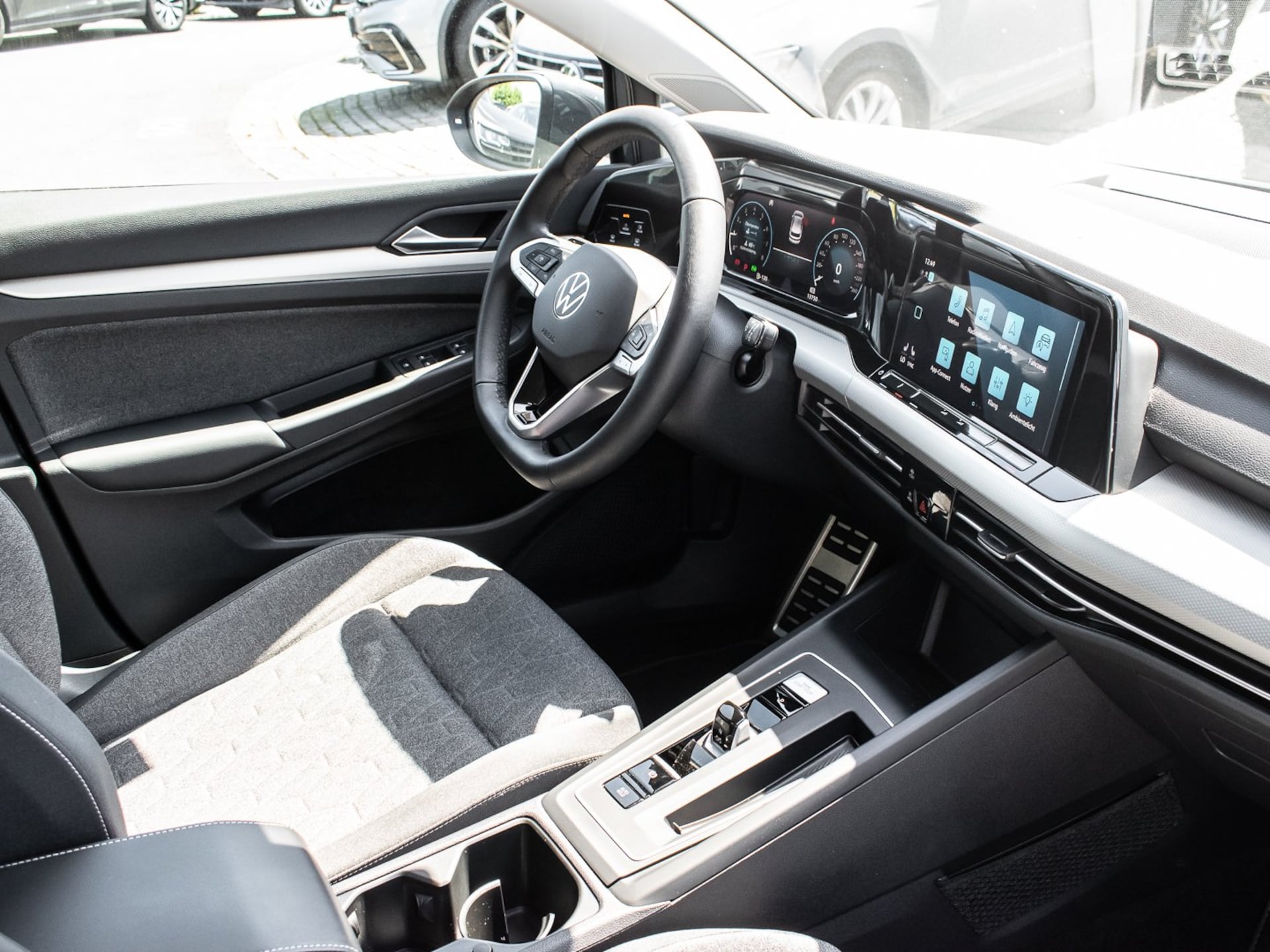 Volkswagen Golf MOVE
