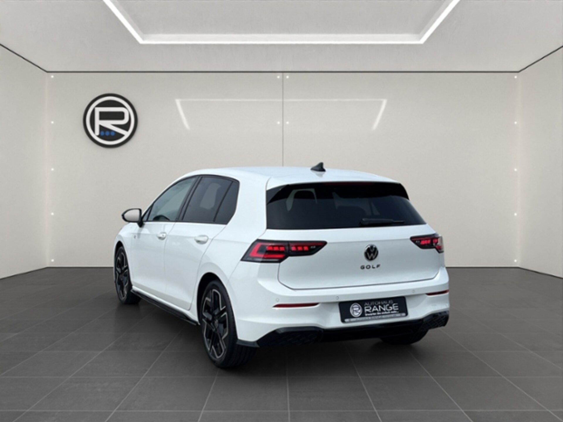 Volkswagen Golf R-Line