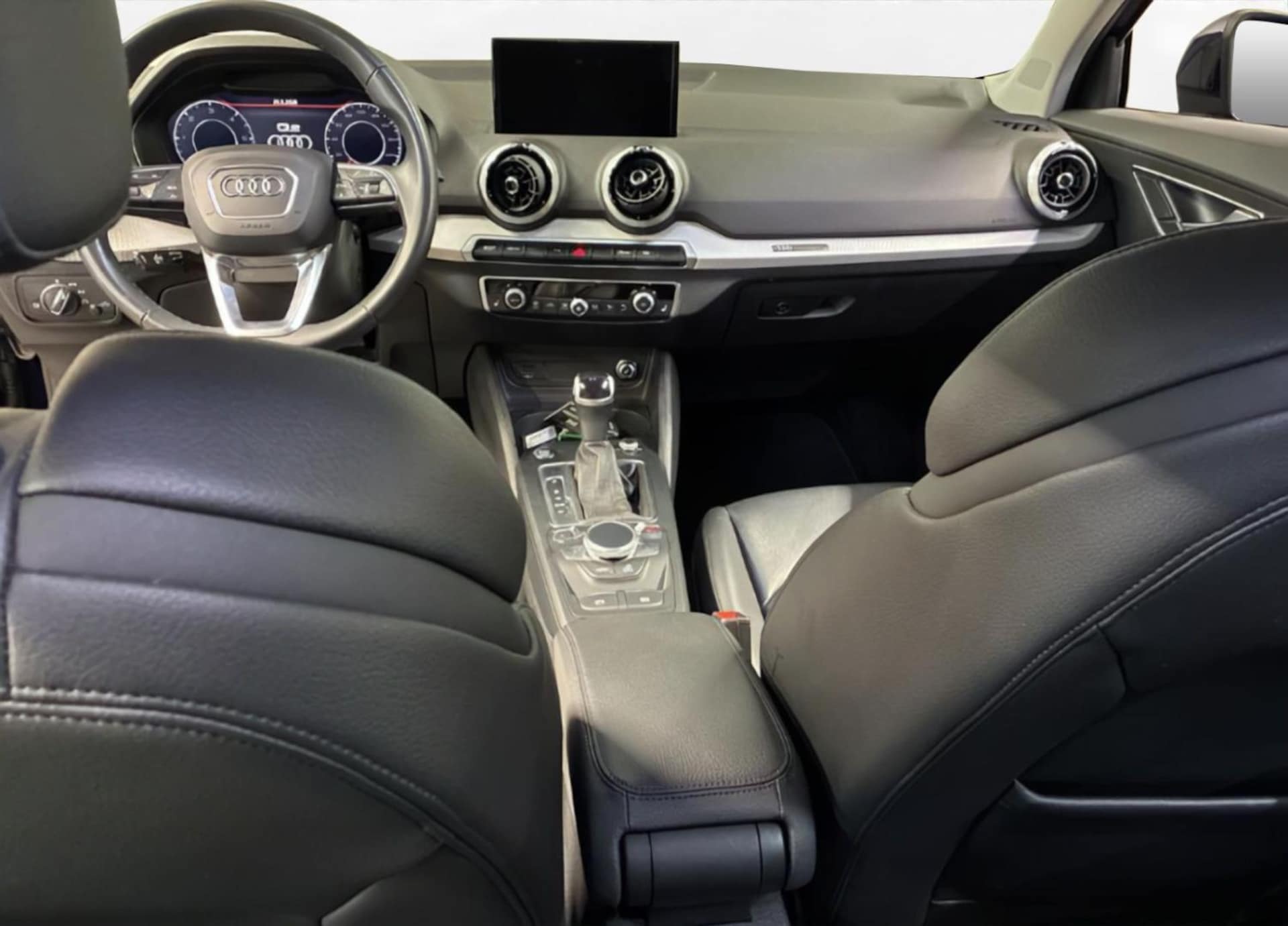 Audi Q2 S line