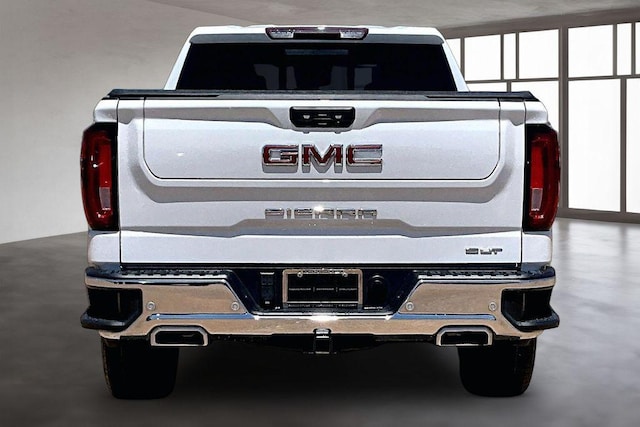 2024 GMC Sierra