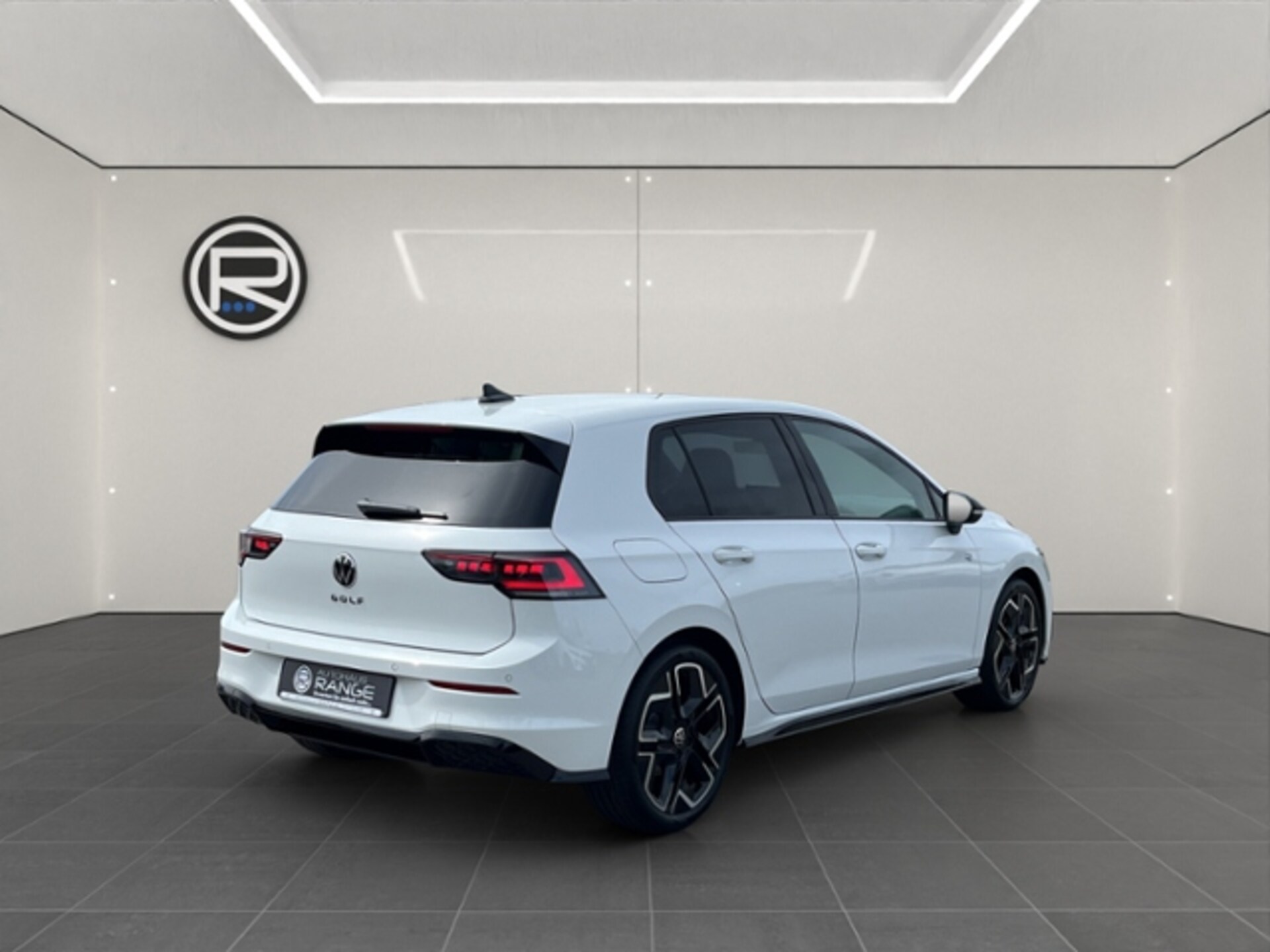 Volkswagen Golf R-Line