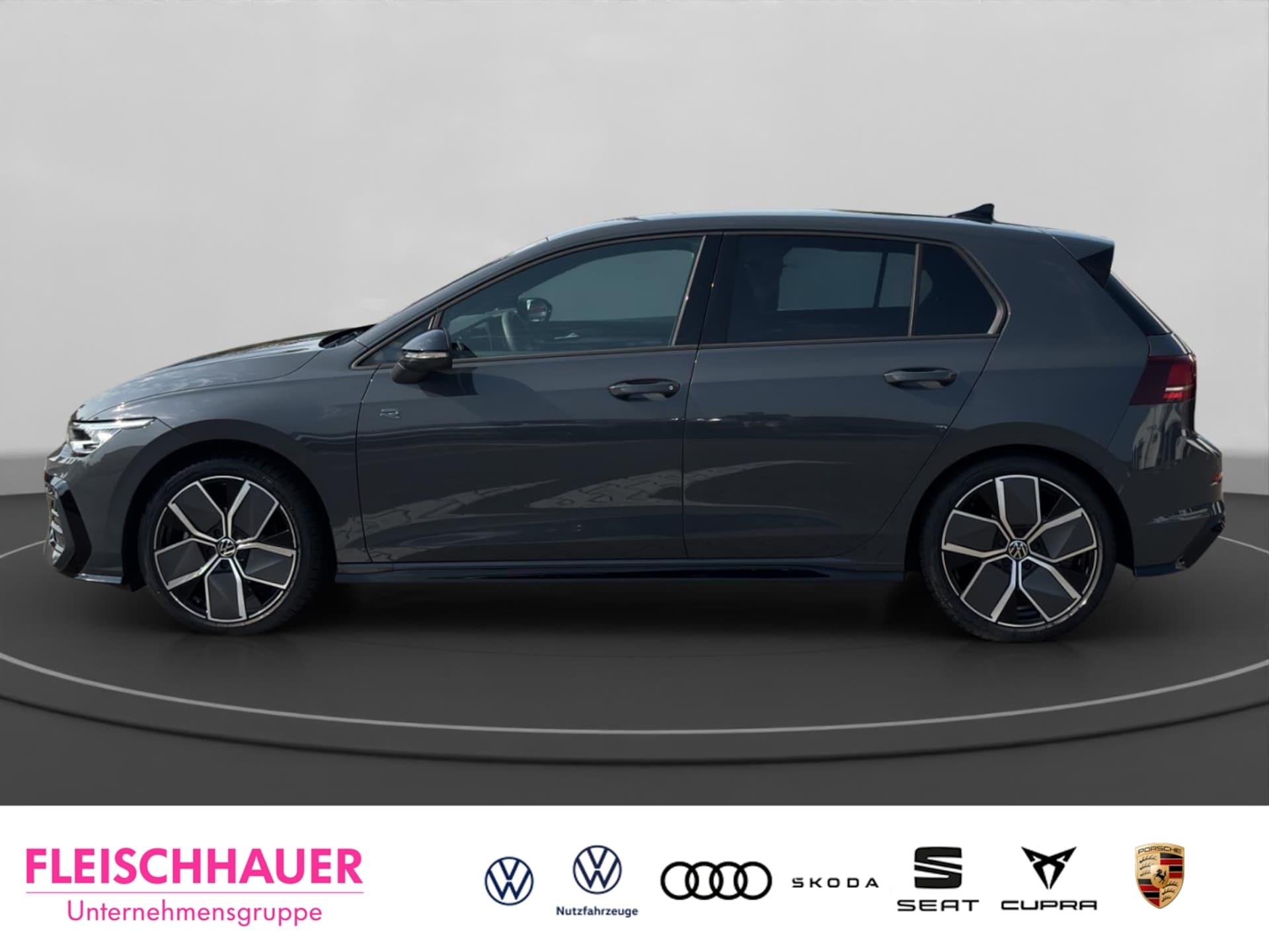 Volkswagen Golf R-Line