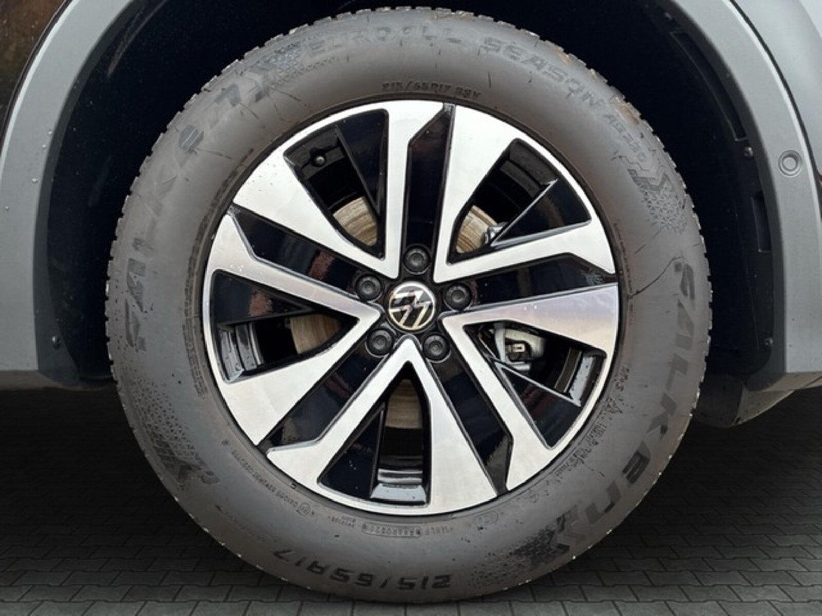 Volkswagen Tiguan – Bild 9