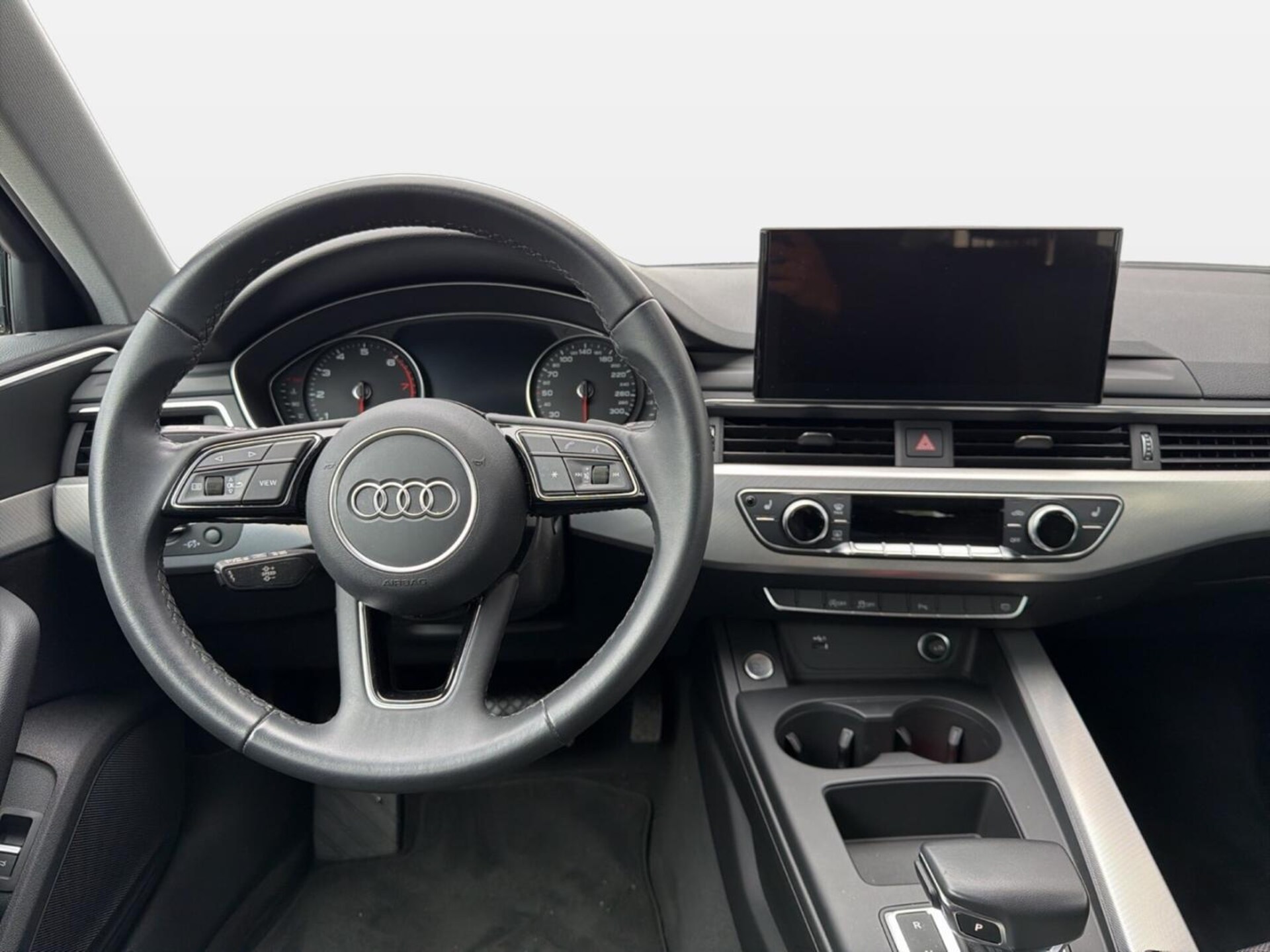 Audi A4 Avant S line