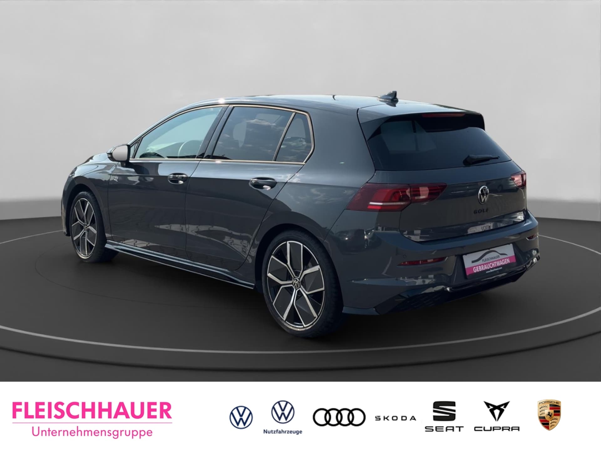 Volkswagen Golf R-Line