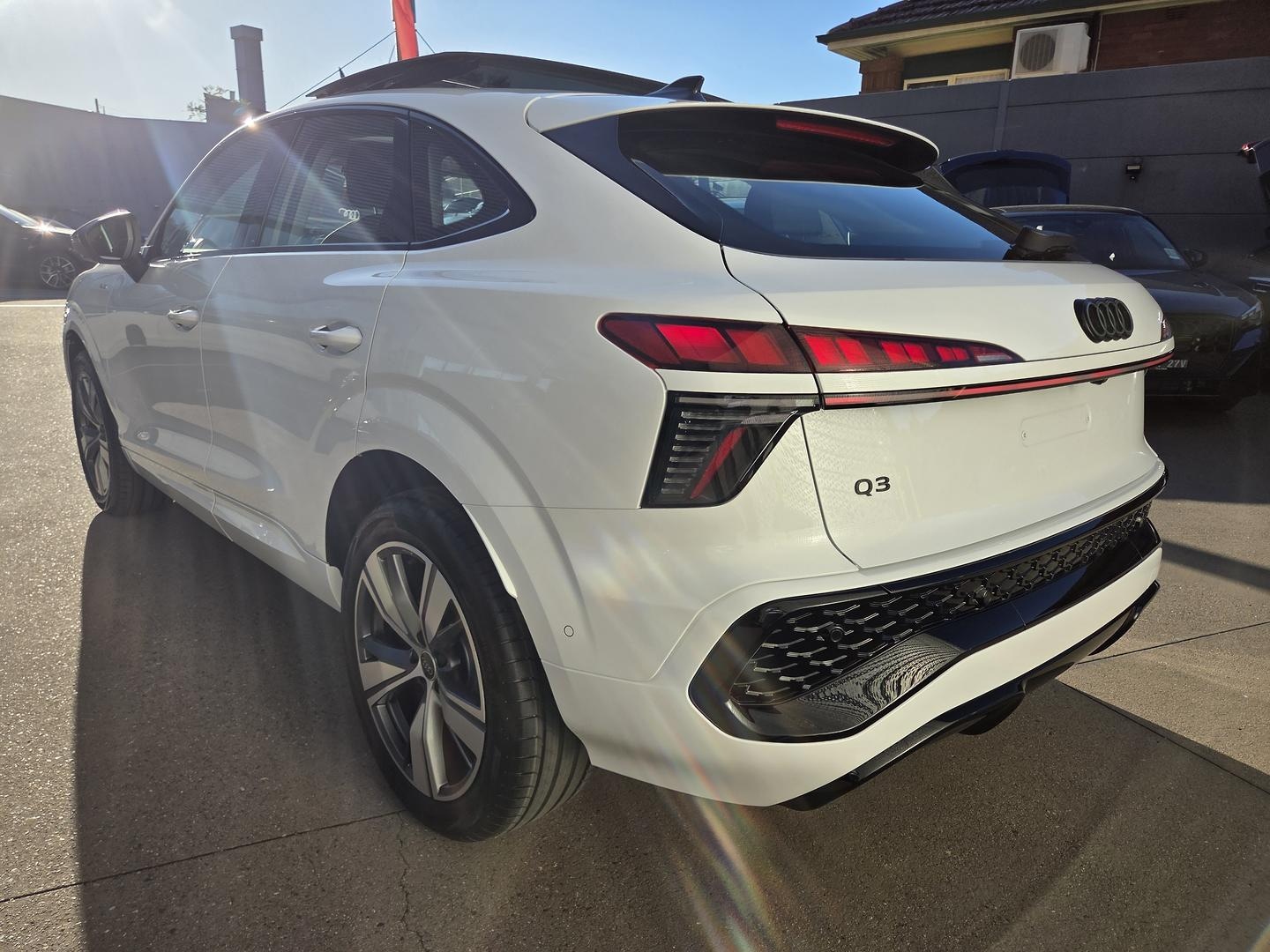 Image about Audi Q3 Sportback TFSI 110 kW