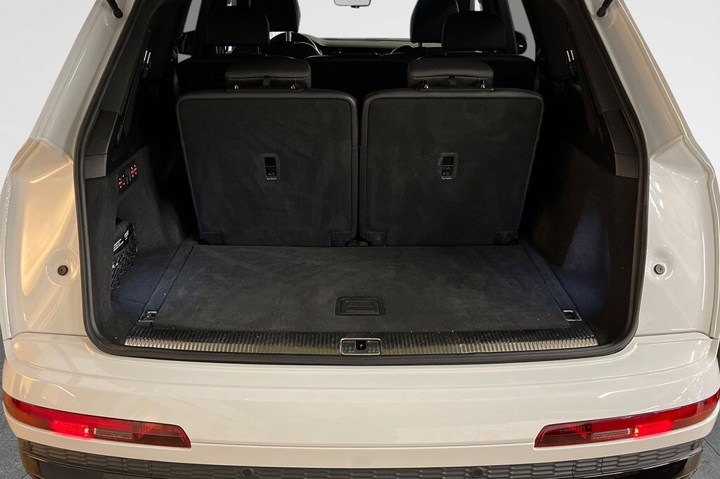 Image about Audi Q7 Q7 45 TDI quattro S line 231 hk tiptronic