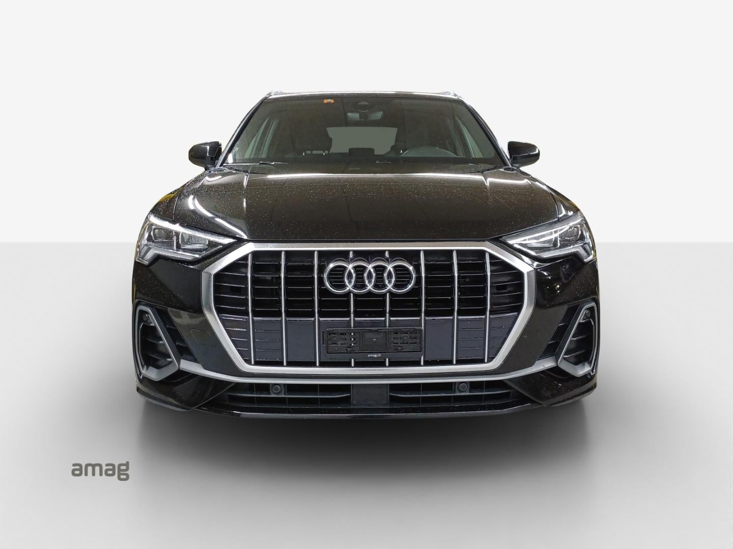 Bild über Audi Q3 Attraction S line 35 TFSI 110 kW (150 PS) S tronic - for more details contact your dealer