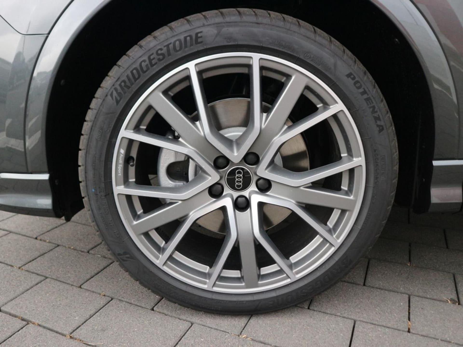 Audi Q3 SUV S line
