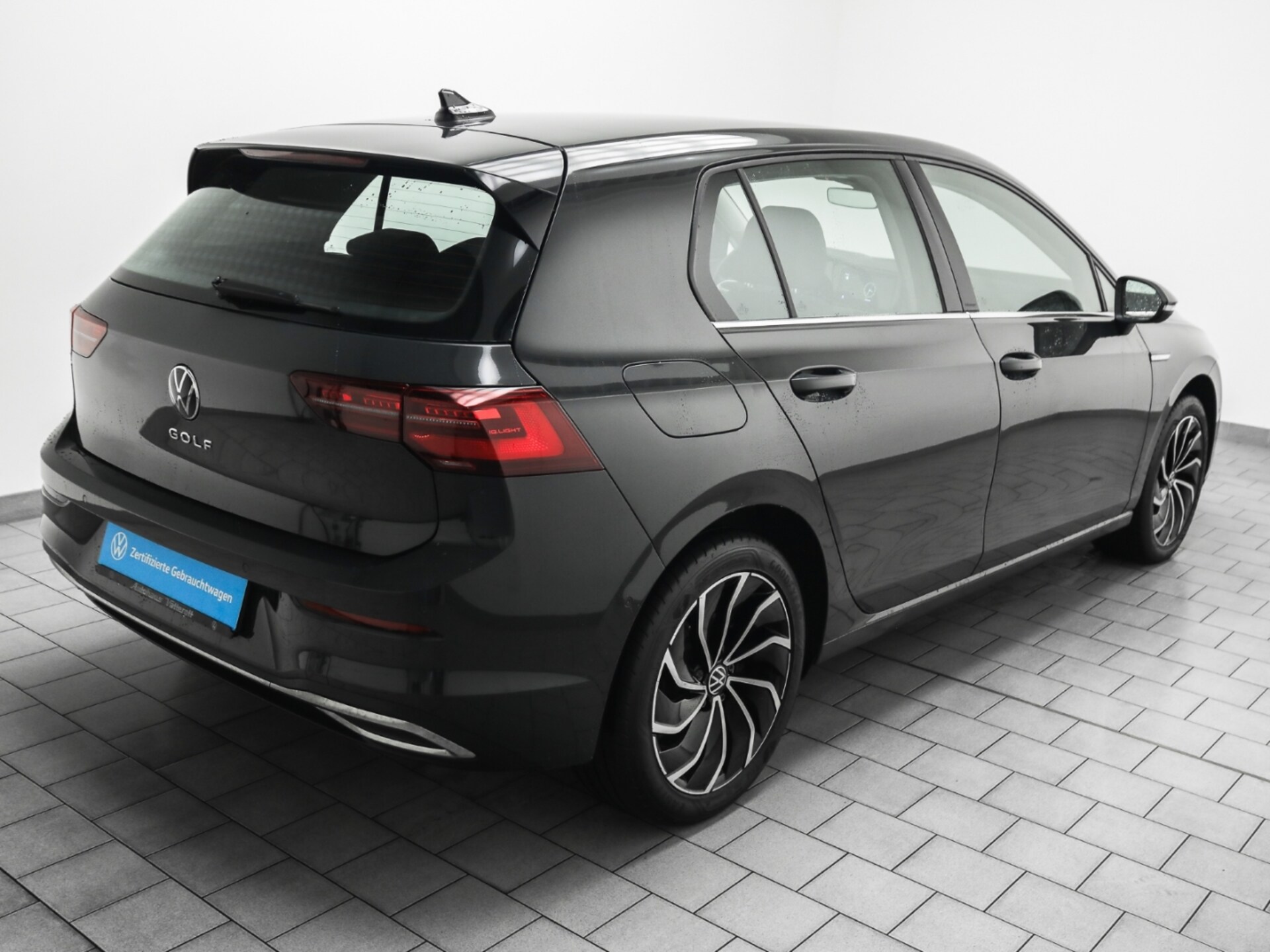 Volkswagen Golf Style