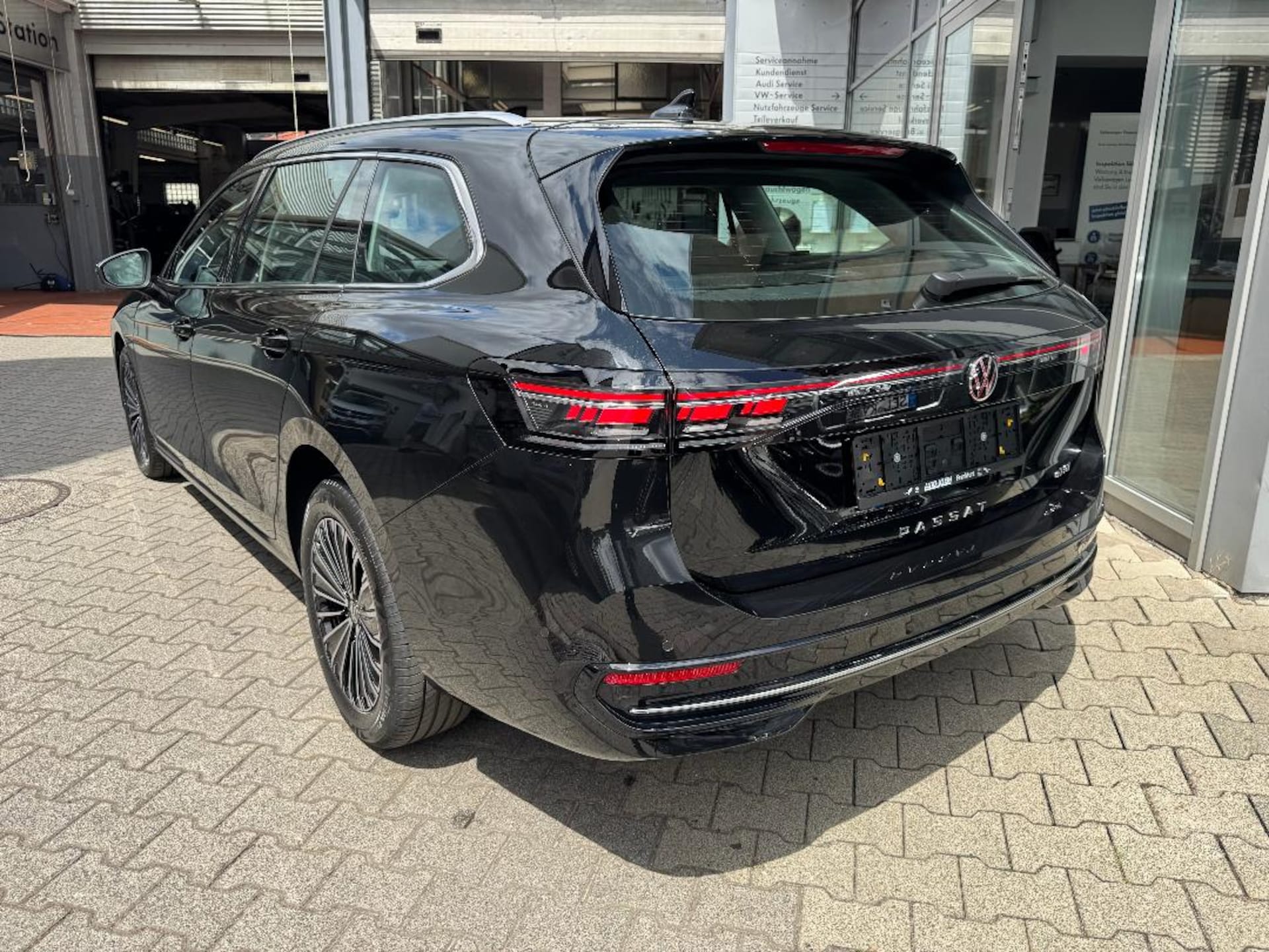 Volkswagen Passat Elegance