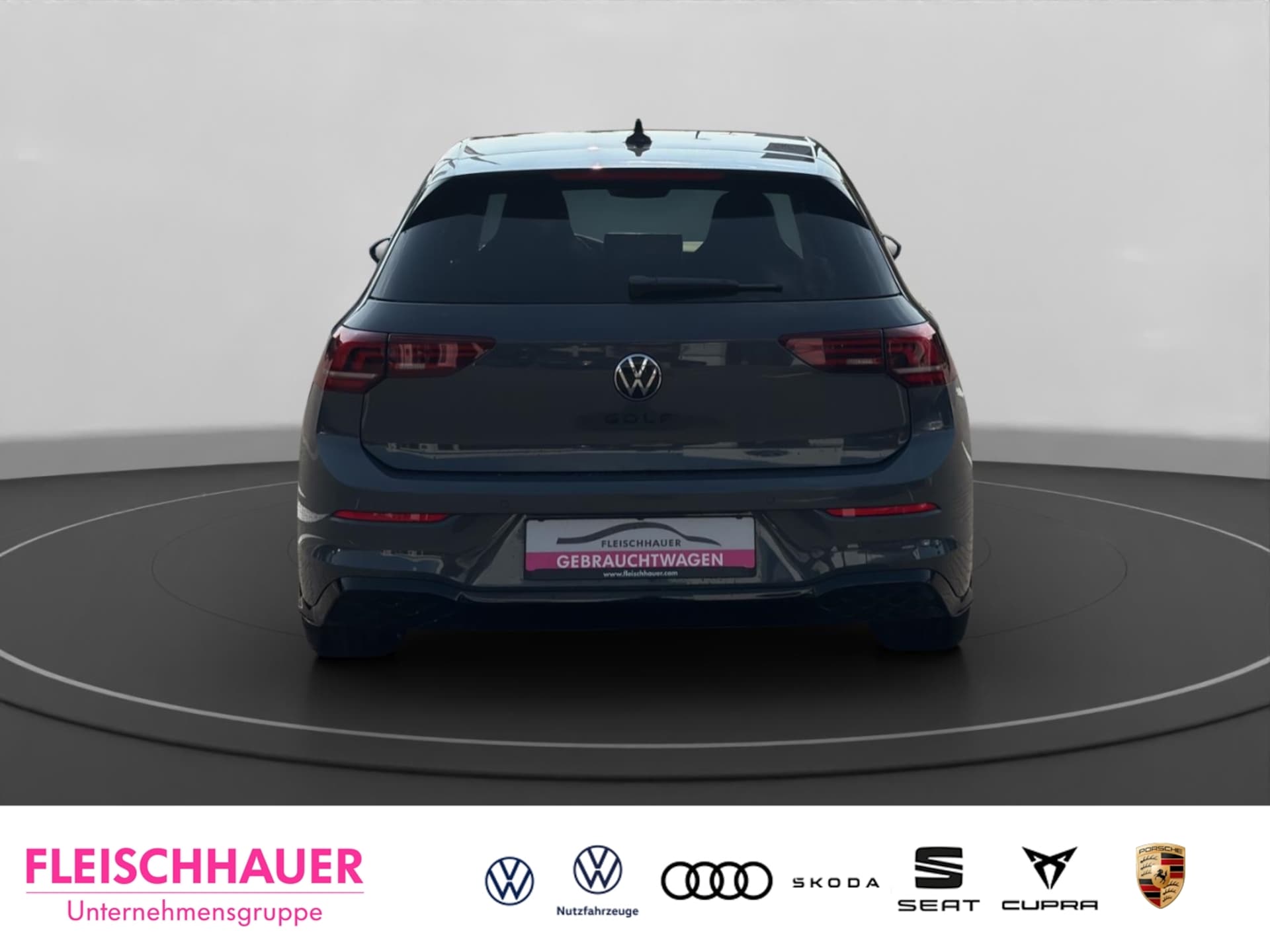 Volkswagen Golf R-Line