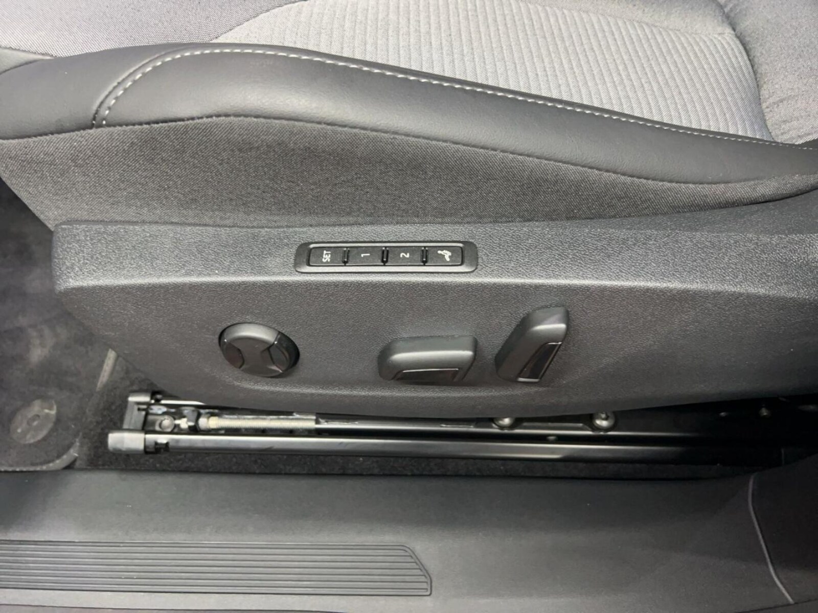 Škoda Enyaq – Bild 11