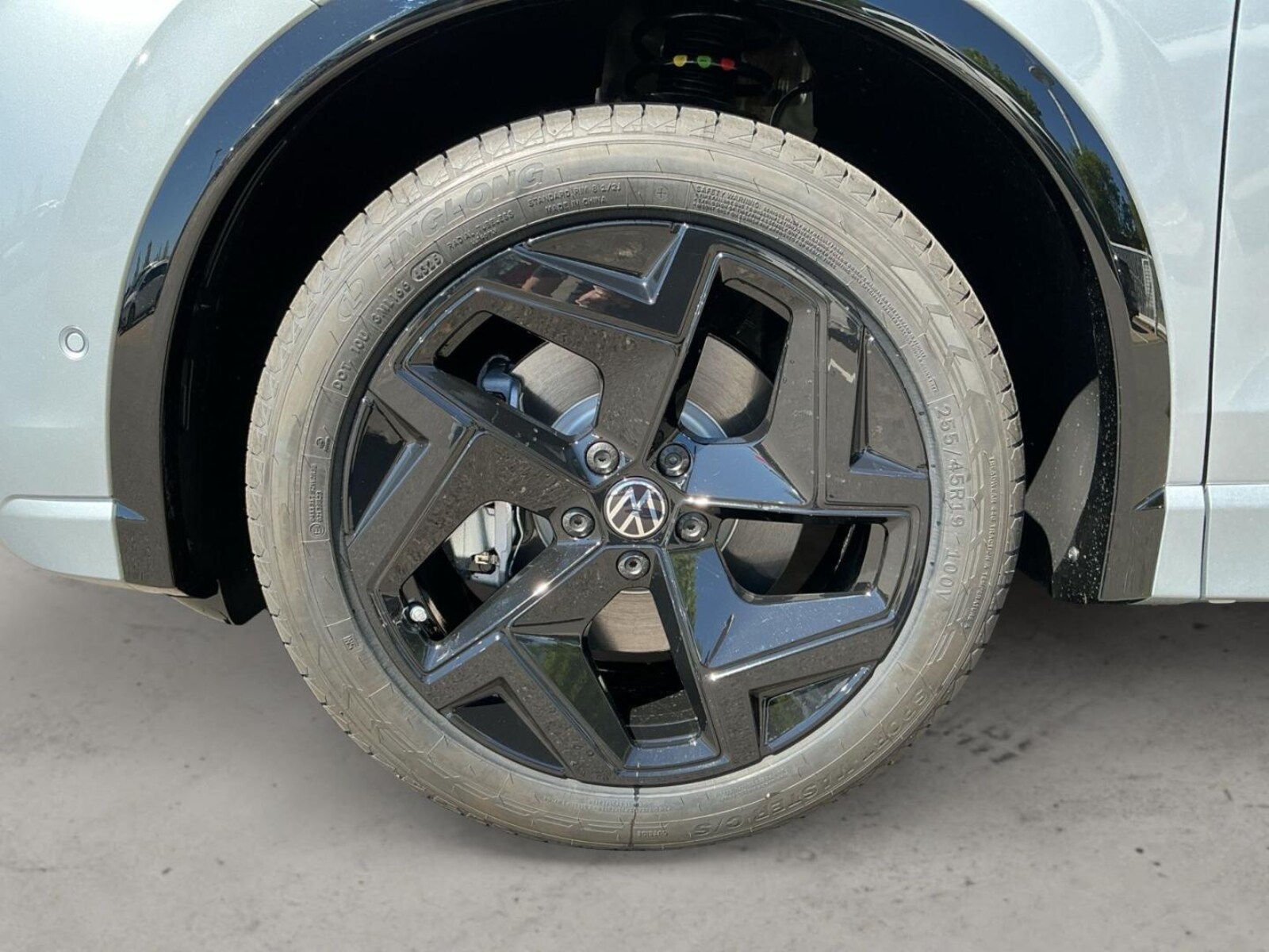 Volkswagen Tiguan – Bild 15