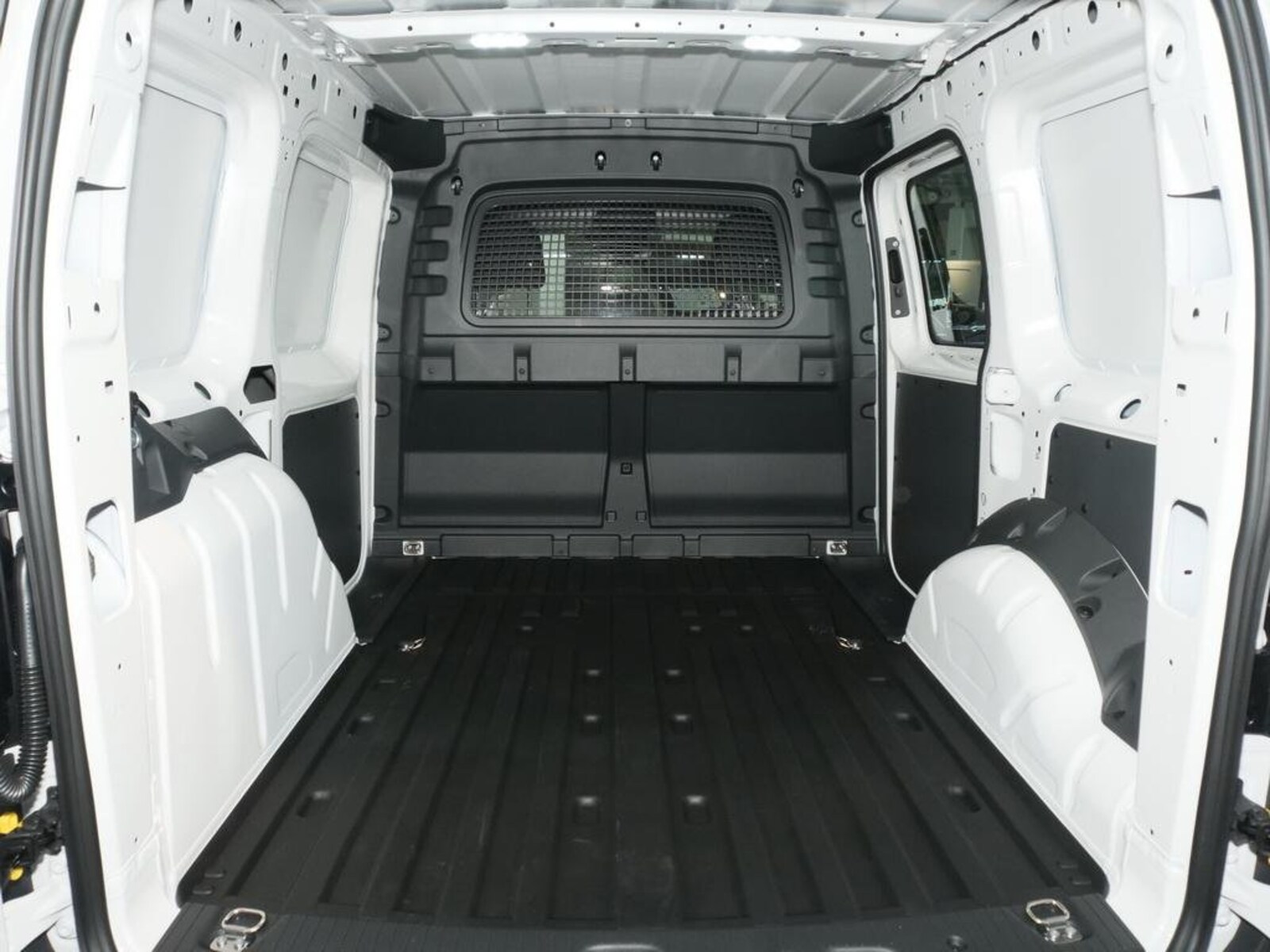 Volkswagen Caddy Cargo – Bild 8