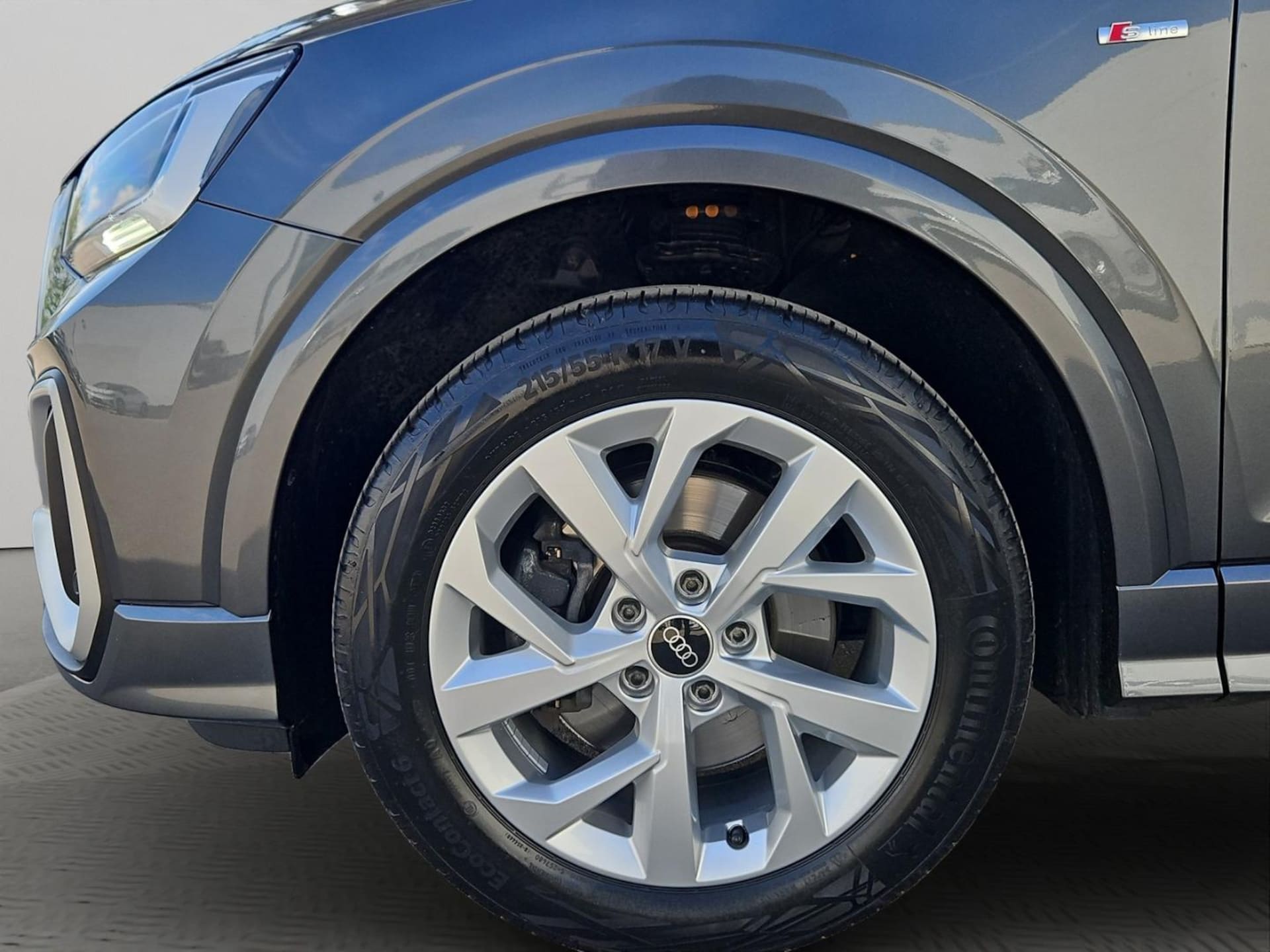 Audi Q2 S line