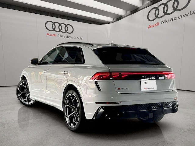 2026 Audi RS Q8 SUV performance