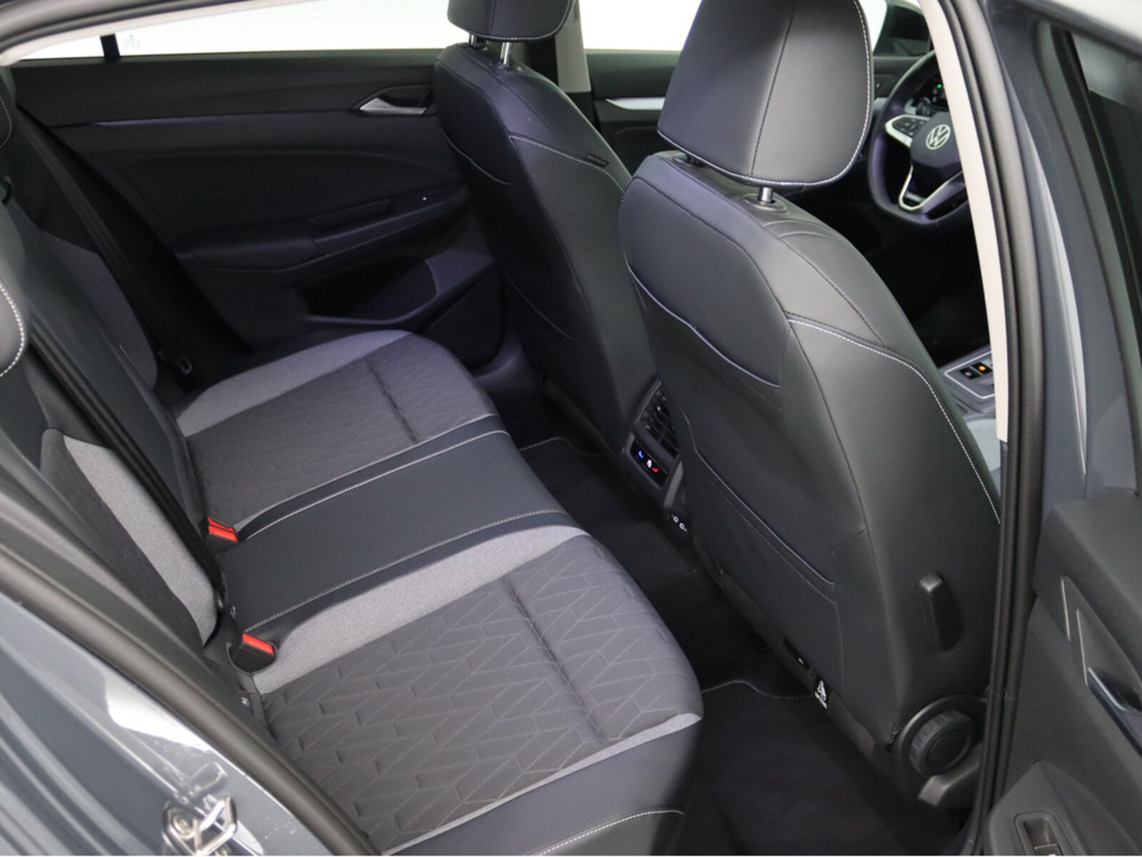 Volkswagen Golf – Bild 9