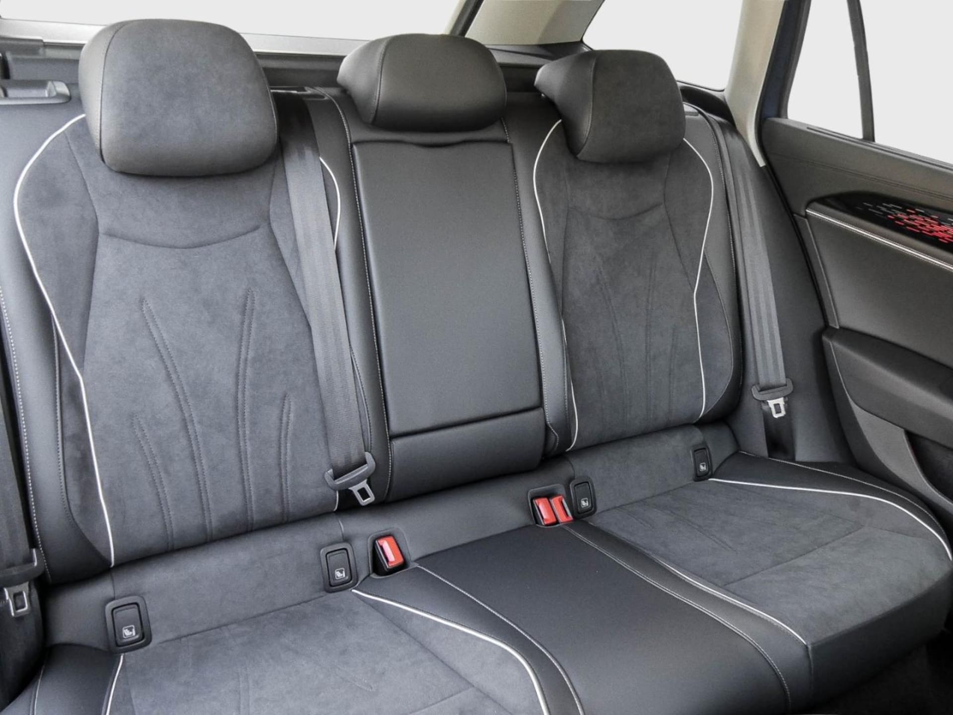 Volkswagen Passat Elegance