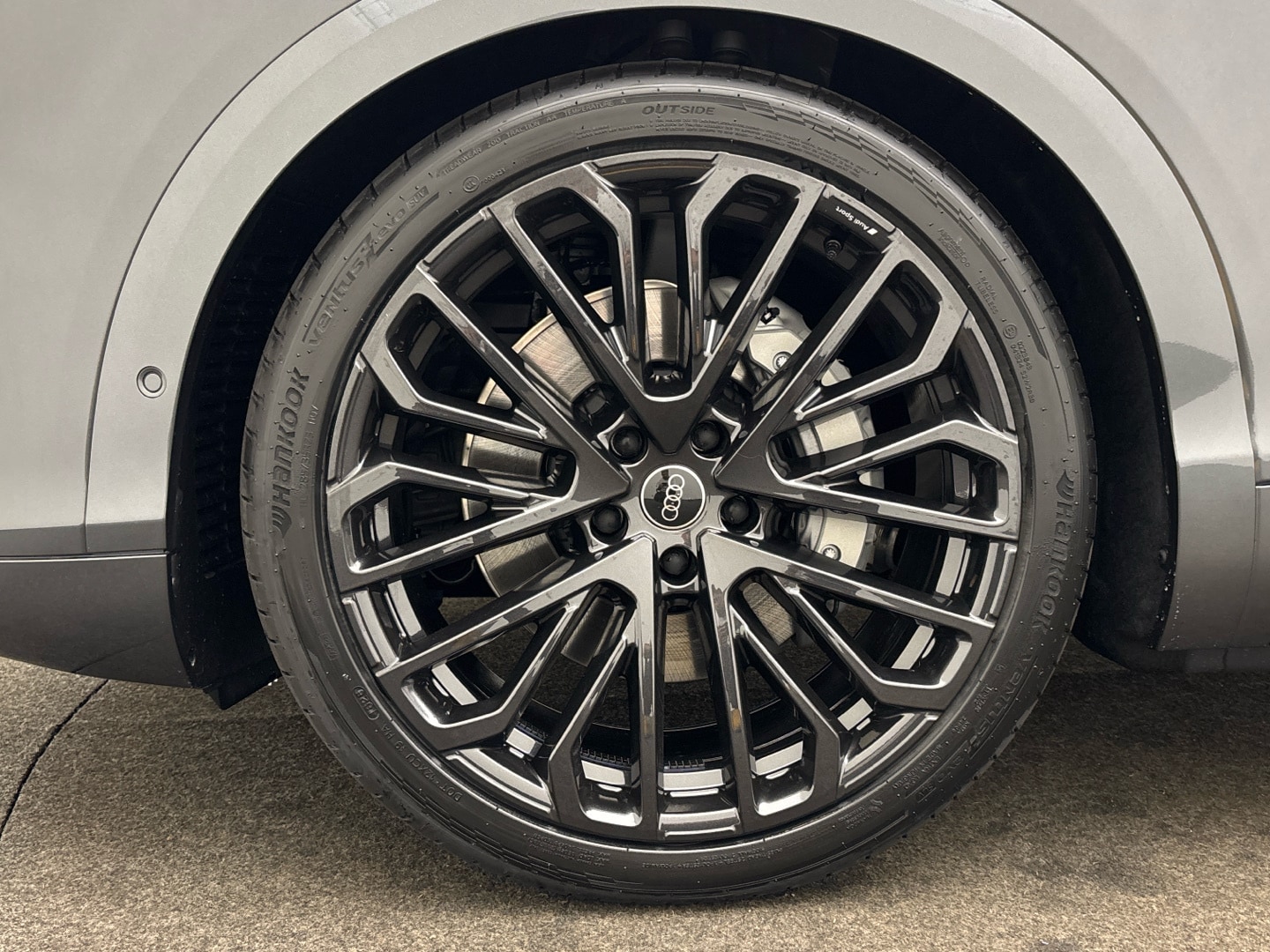 Bild über Audi Q7 SUV TDI quattro 220 kW tiptronic - für weitere Informationen kontaktieren Sie den Audi Partner