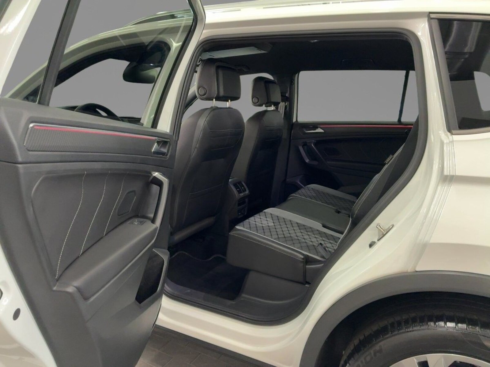 Volkswagen Tiguan Allspace – Bild 8