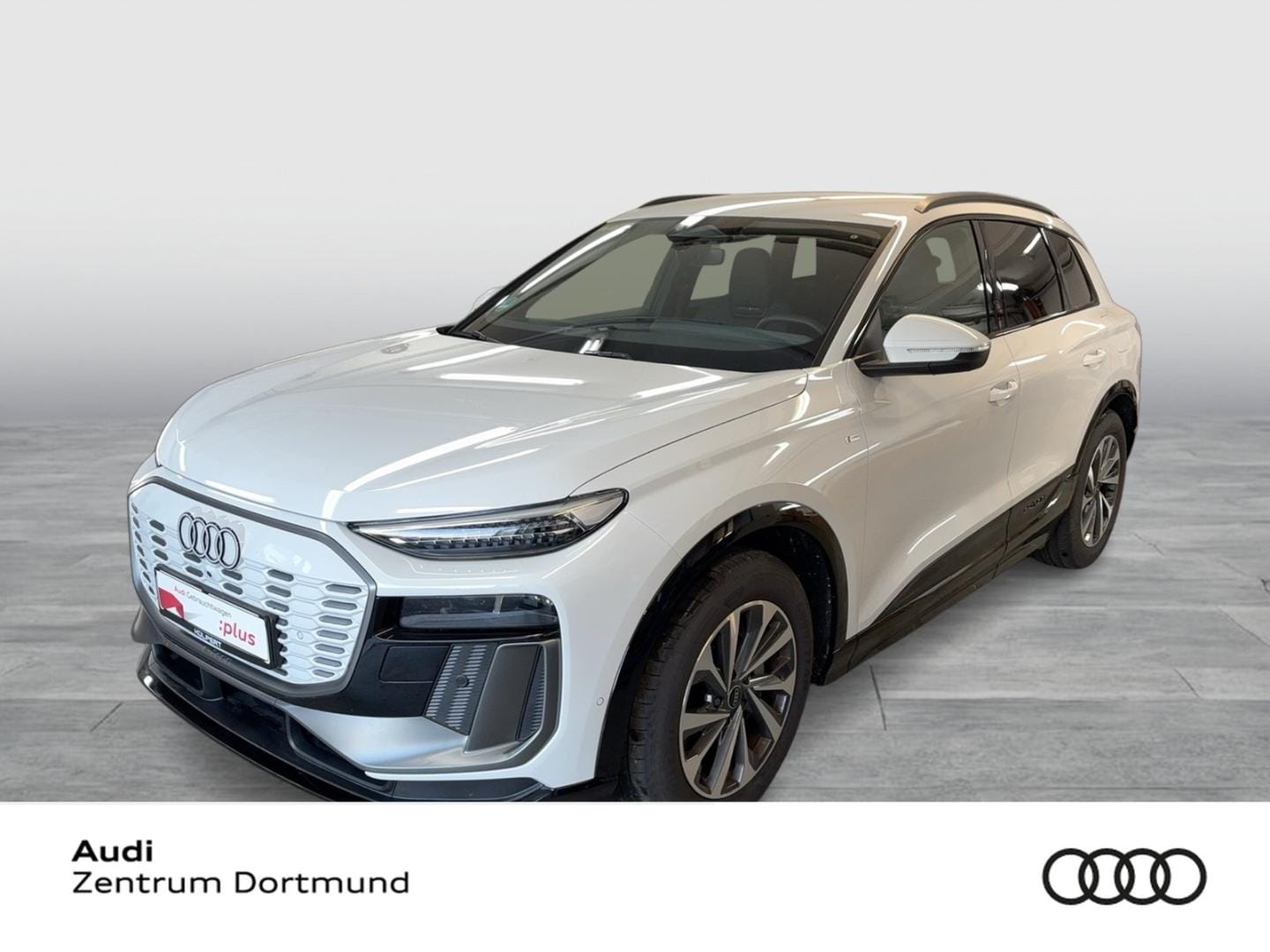 Bild über Audi Q6 SUV e-tron e-tron performance - für weitere Informationen kontaktieren Sie den Audi Partner