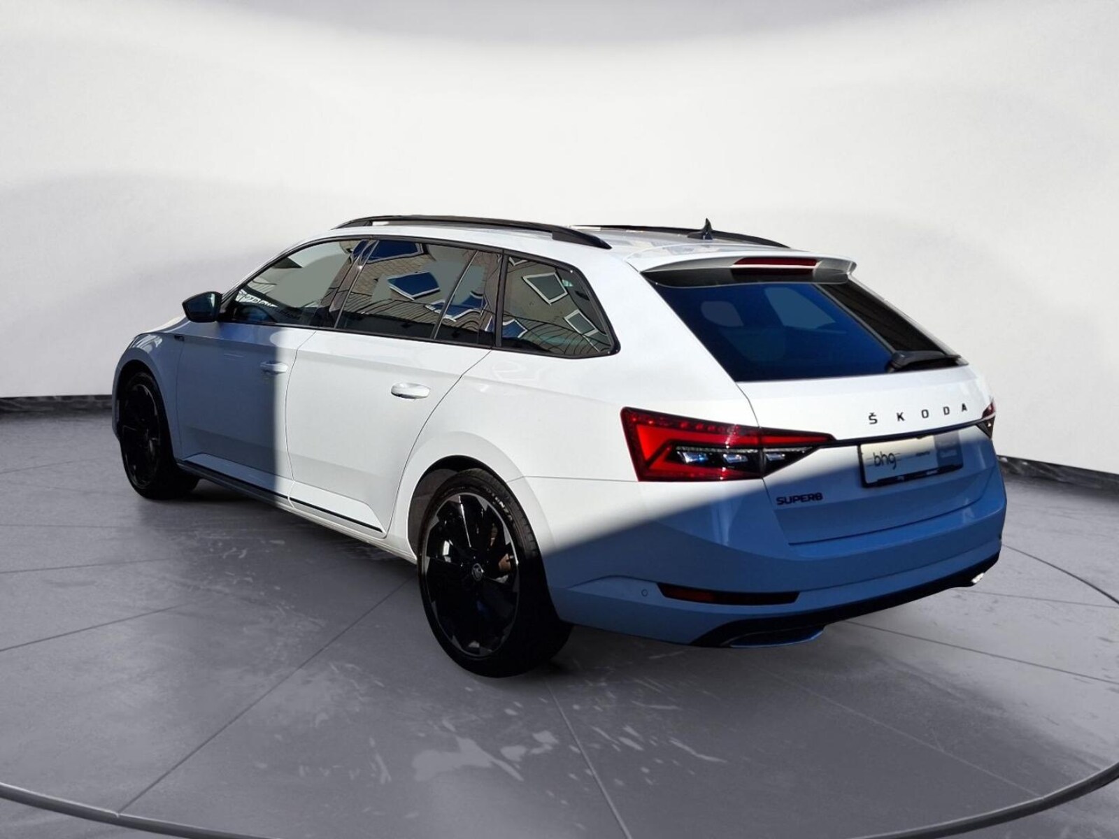 Škoda Superb Combi – Bild 4