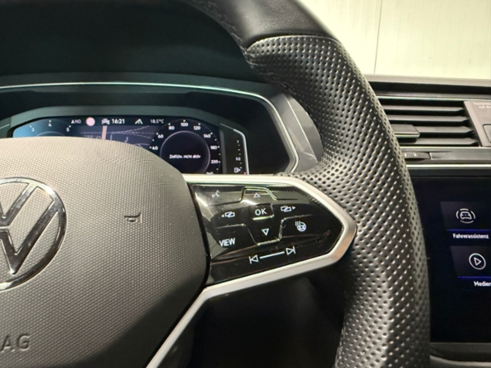 Volkswagen Tiguan Allspace – Bild 16