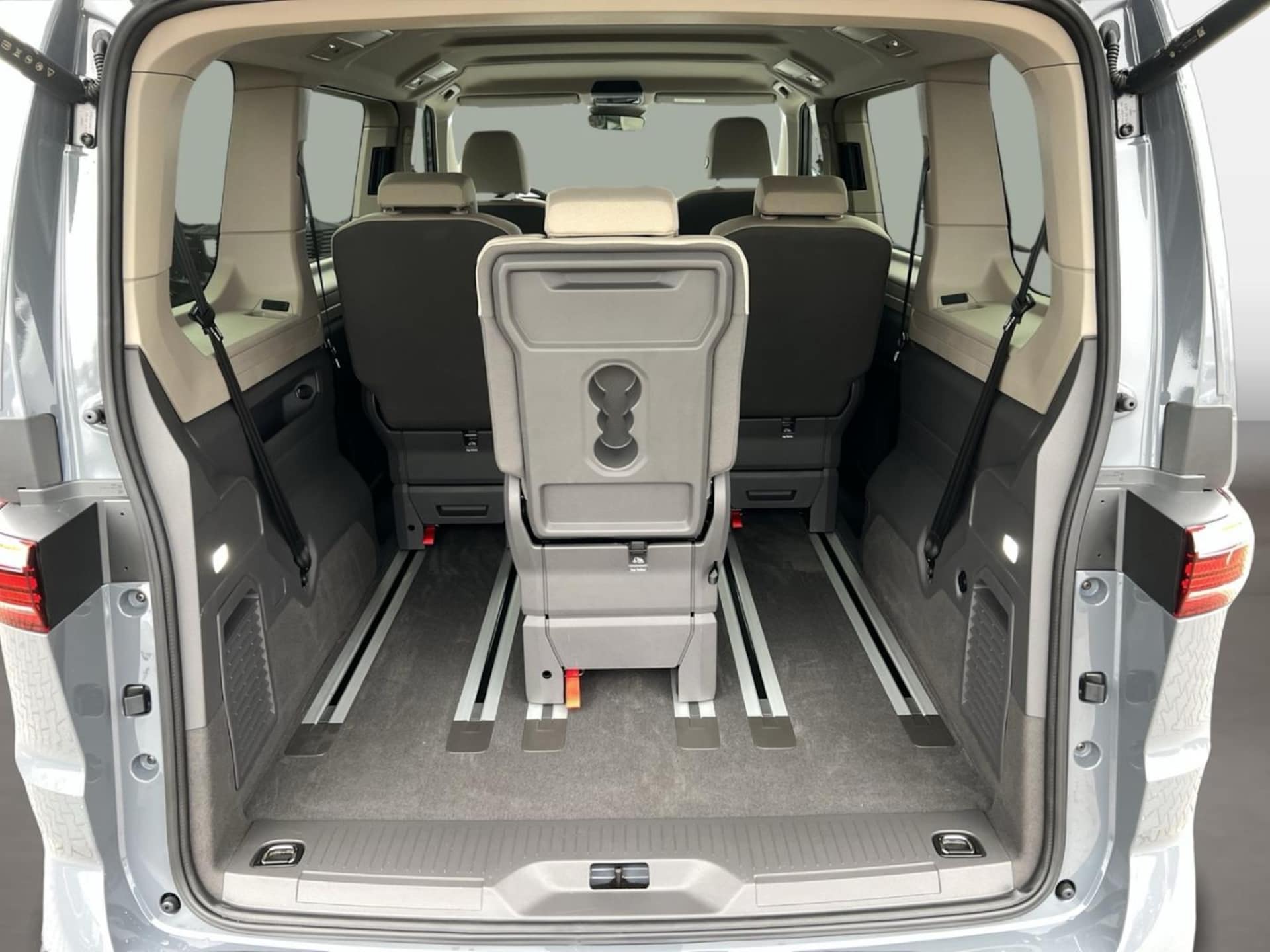 Volkswagen Multivan Basis-Modell