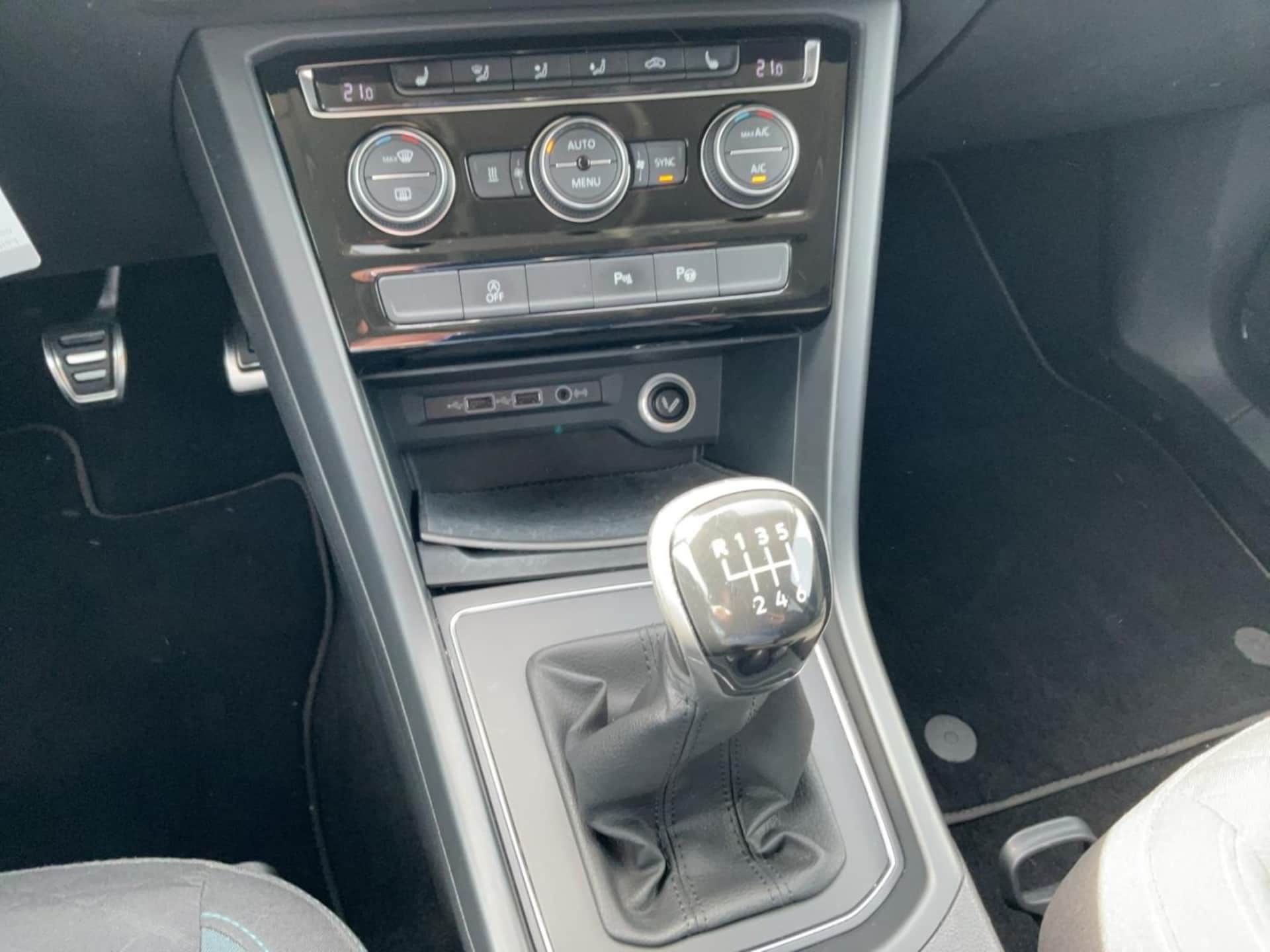 Volkswagen Touran IQ.DRIVE