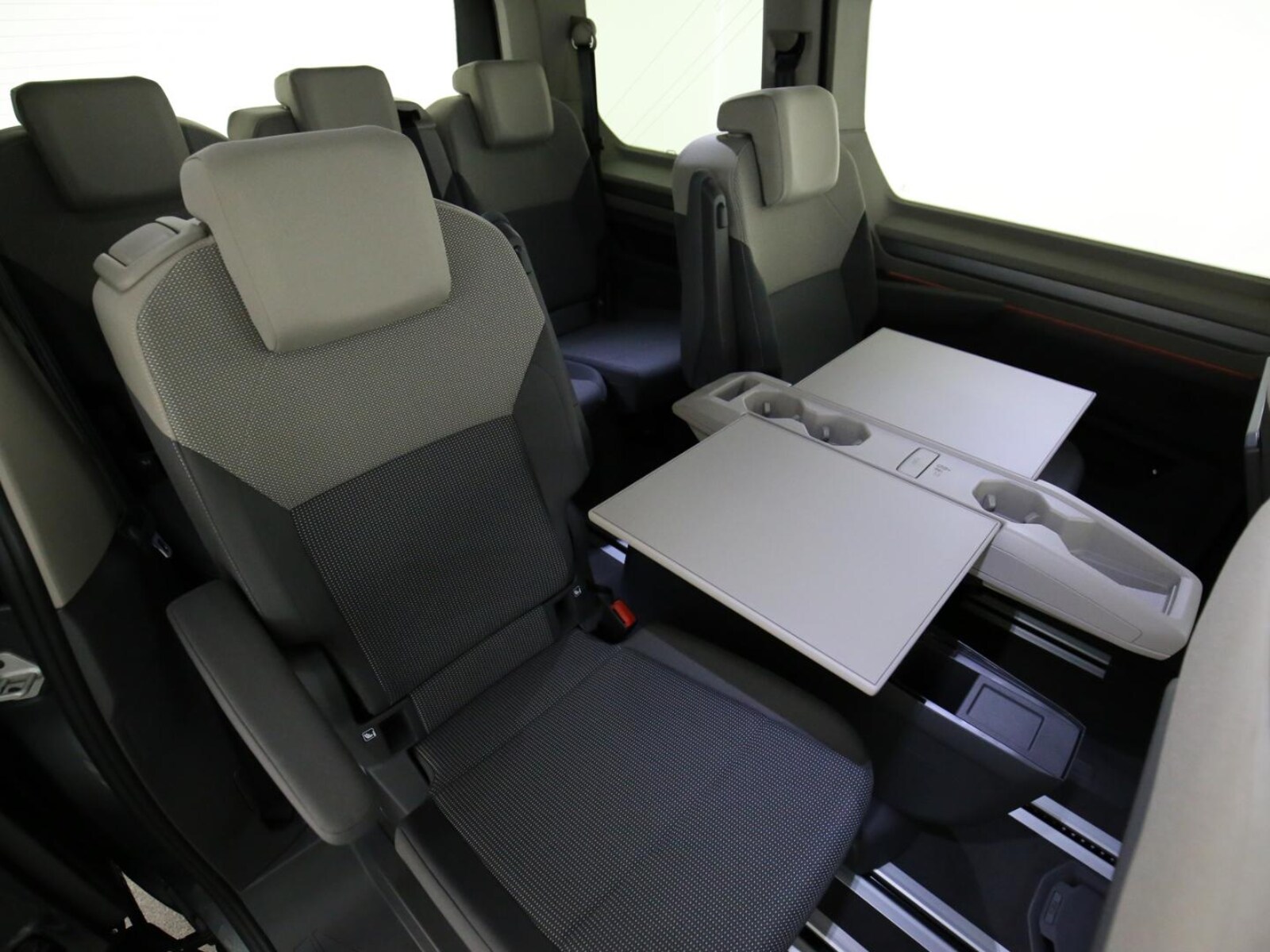 Volkswagen Multivan – Bild 15