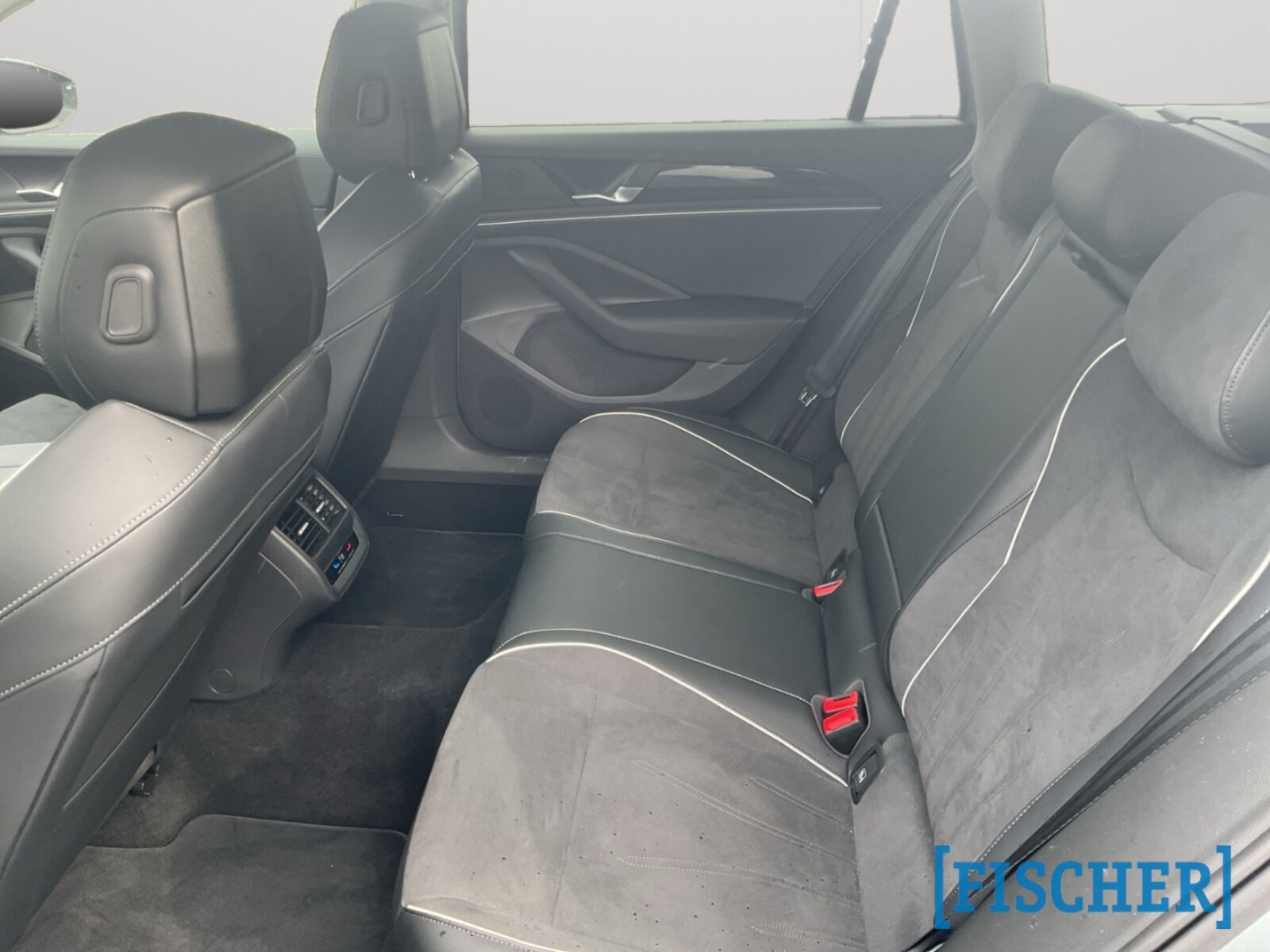 Volkswagen Passat – Bild 15