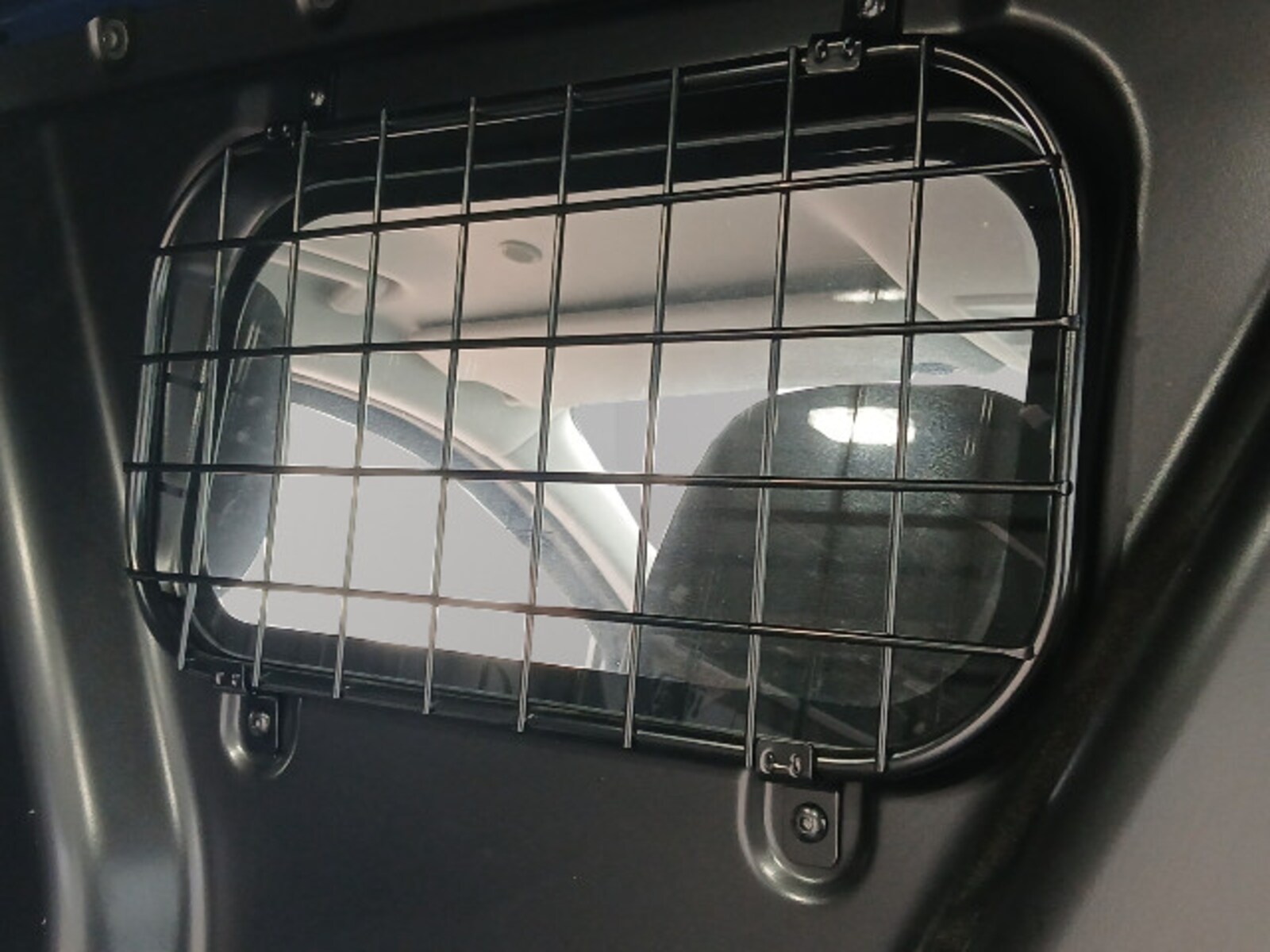 Volkswagen Transporter Kasten kurzer Radstand – Bild 20