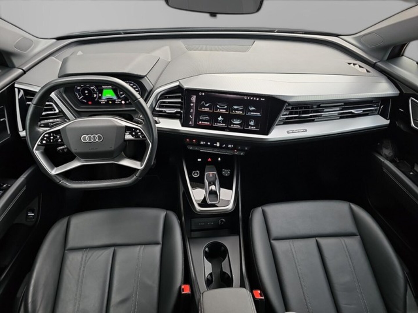 Bild über Audi Q4 Sportback e-tron 50 e-tron quattro - für weitere Informationen kontaktieren Sie den Audi Partner
