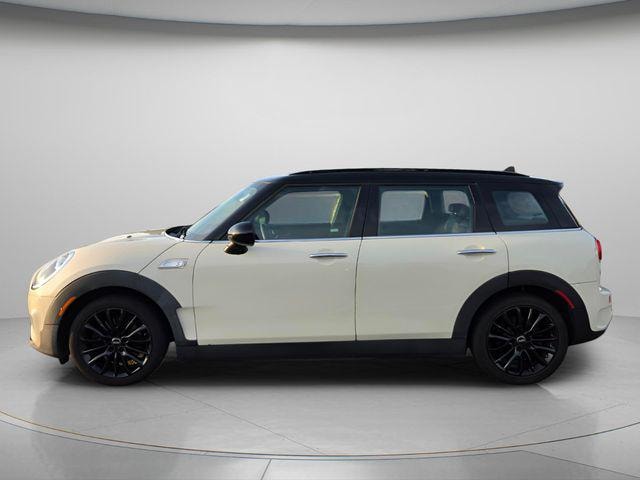 2017 MINI Clubman