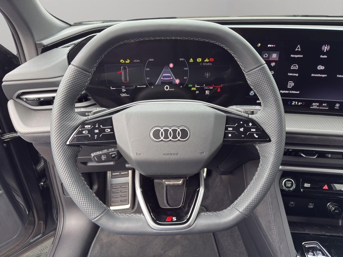 Bild über Audi Q5 SUV TDI quattro 150 kW S tronic - für weitere Informationen kontaktieren Sie den Audi Partner