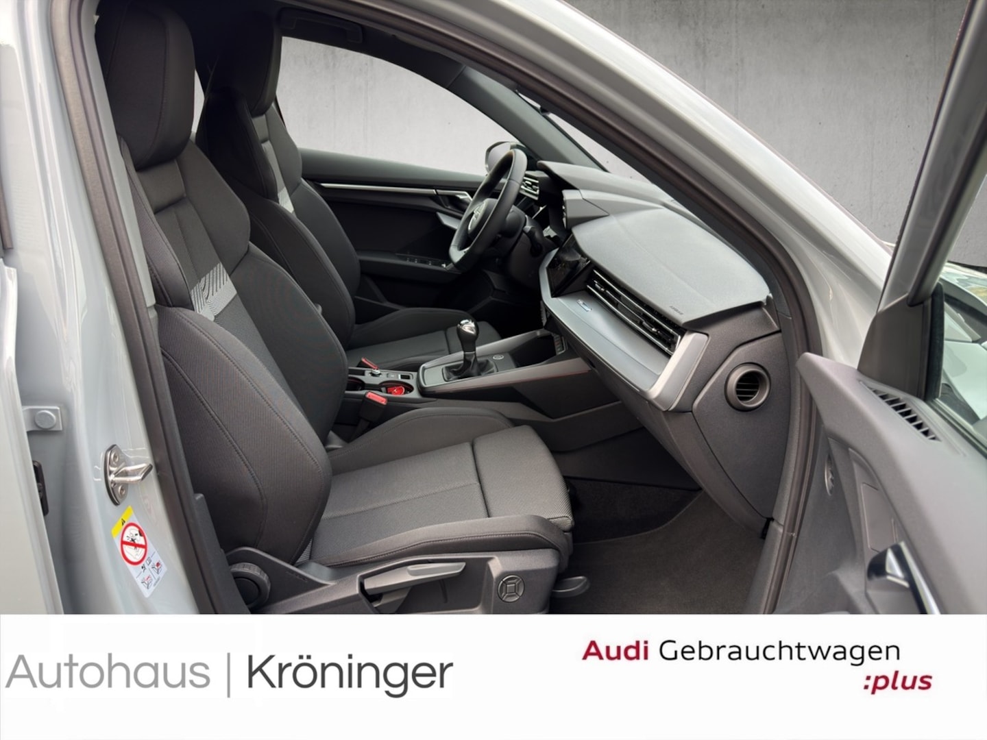 Bild über Audi A3 Sportback TFSI Schaltgetriebe - für weitere Informationen kontaktieren Sie den Audi Partner