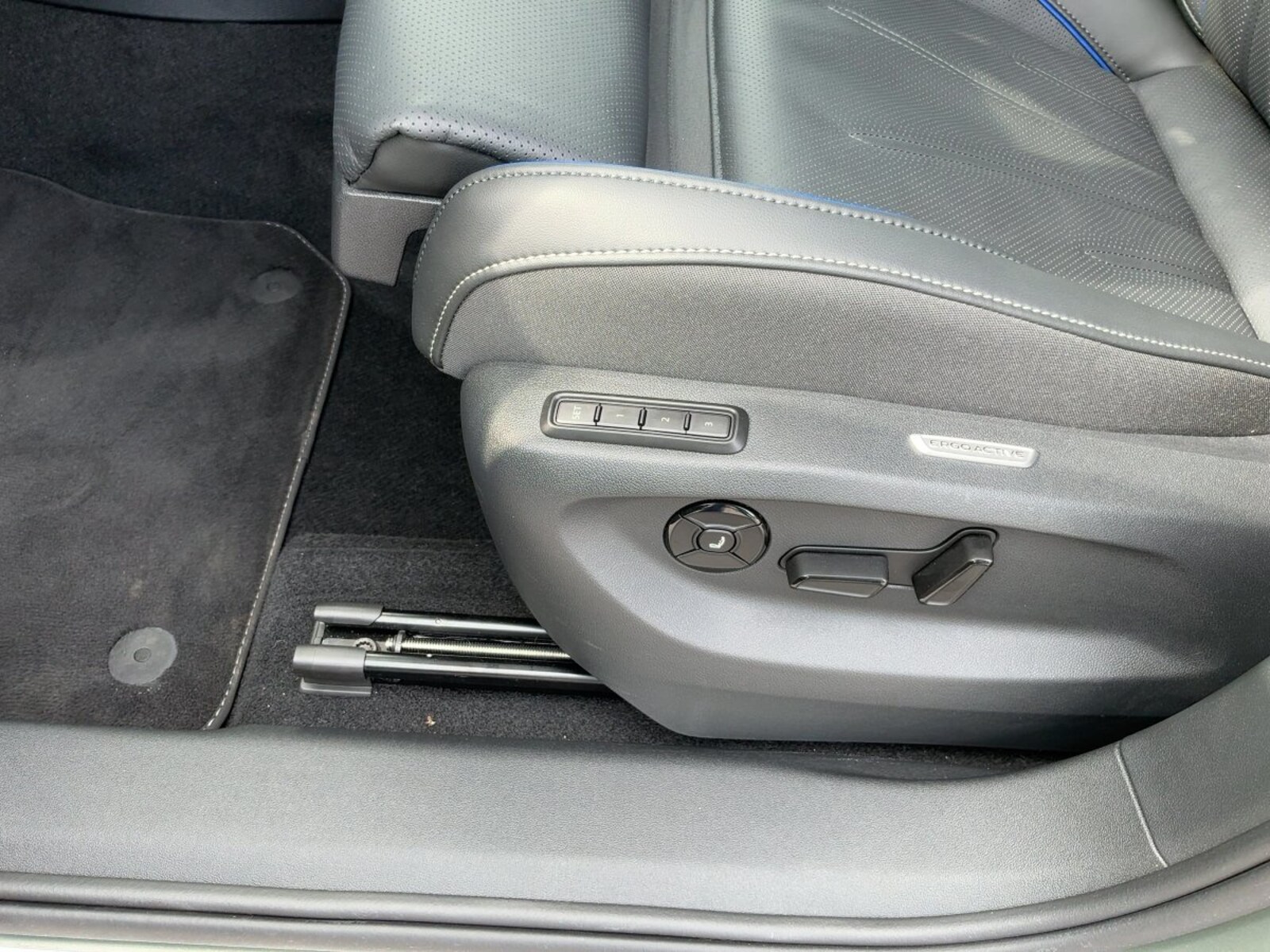 Volkswagen Tiguan – Bild 14