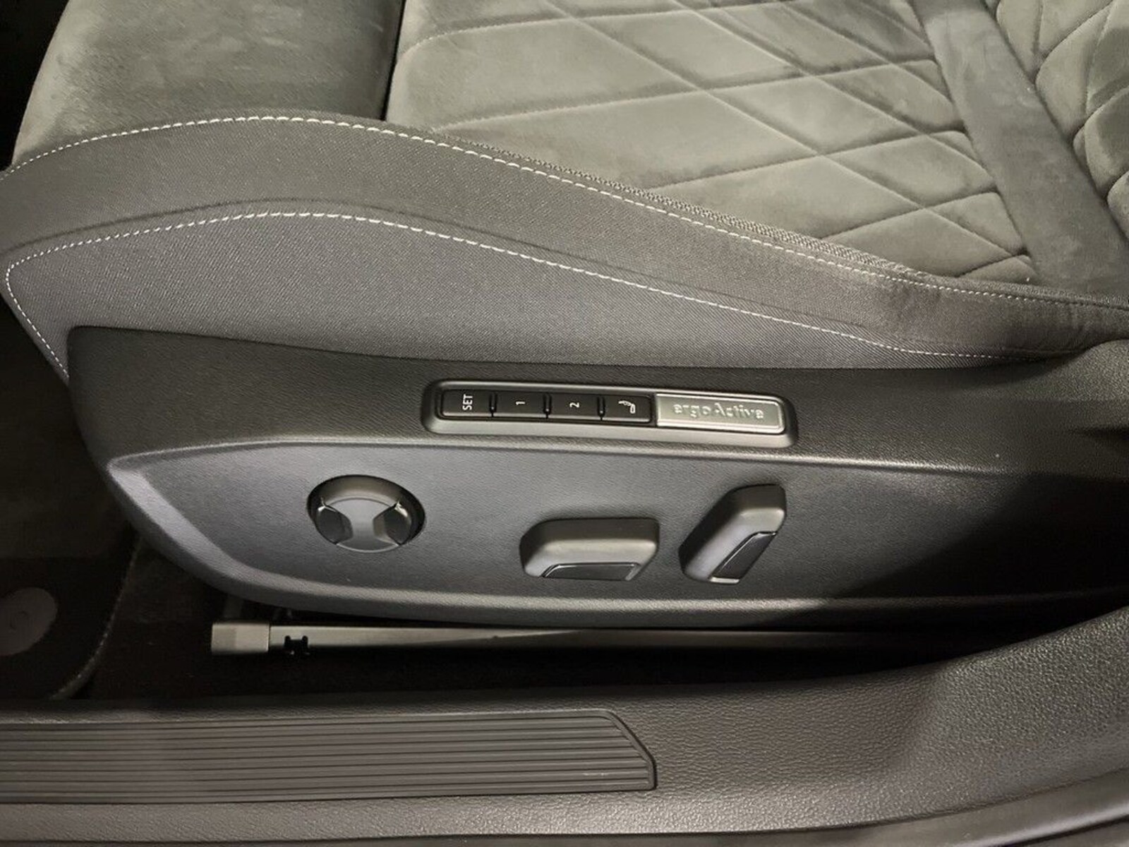 Volkswagen Golf – Bild 21