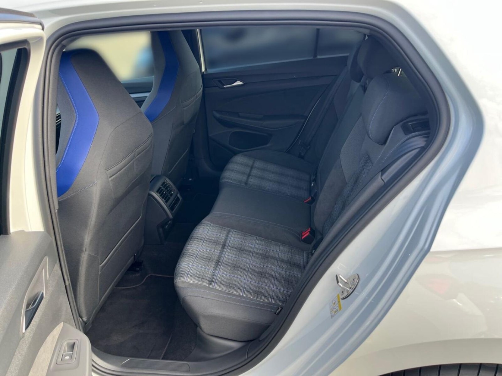 Volkswagen Golf – Bild 12