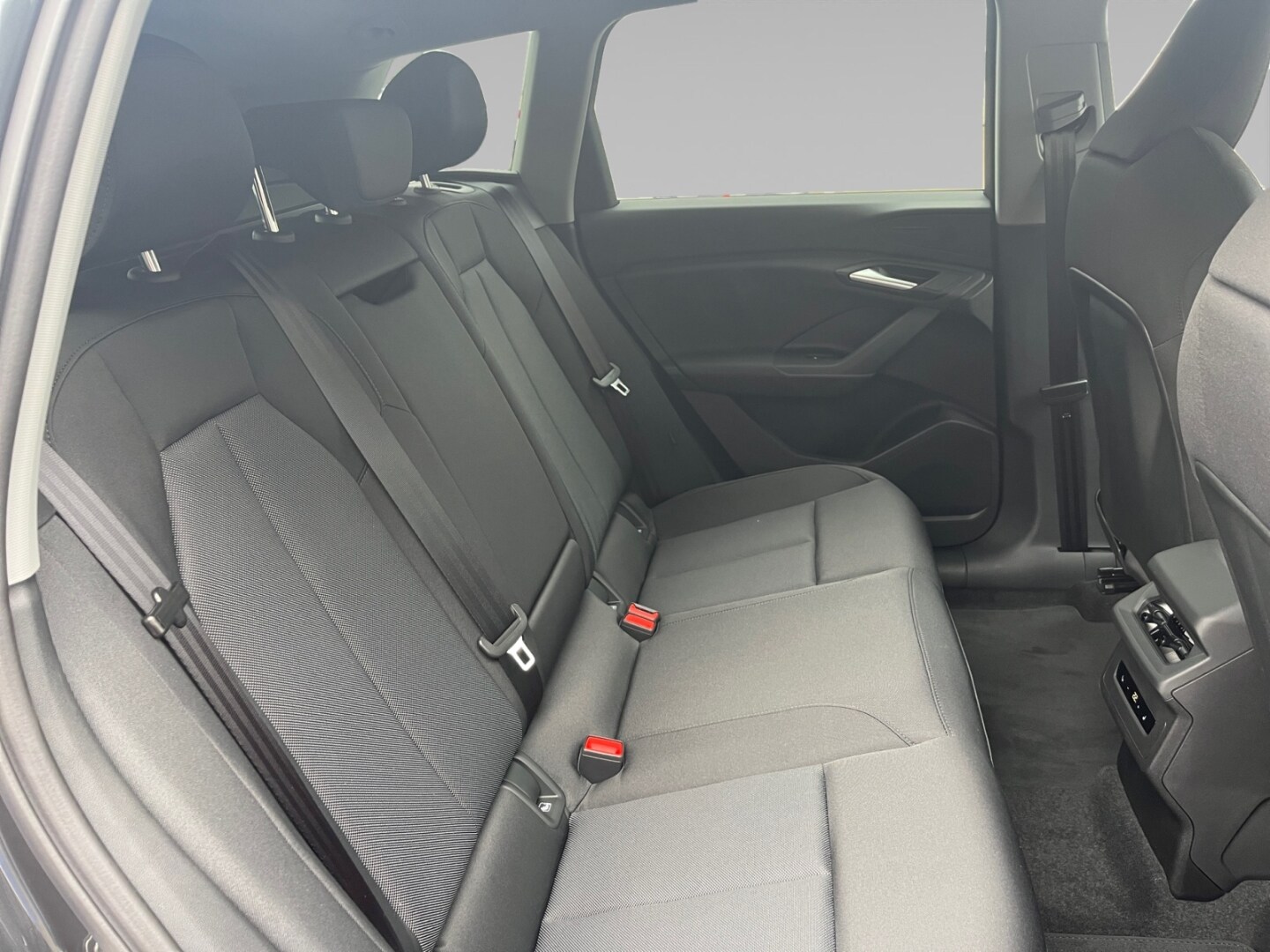 Image about Audi Q6 SUV e-tron e-tron quattro