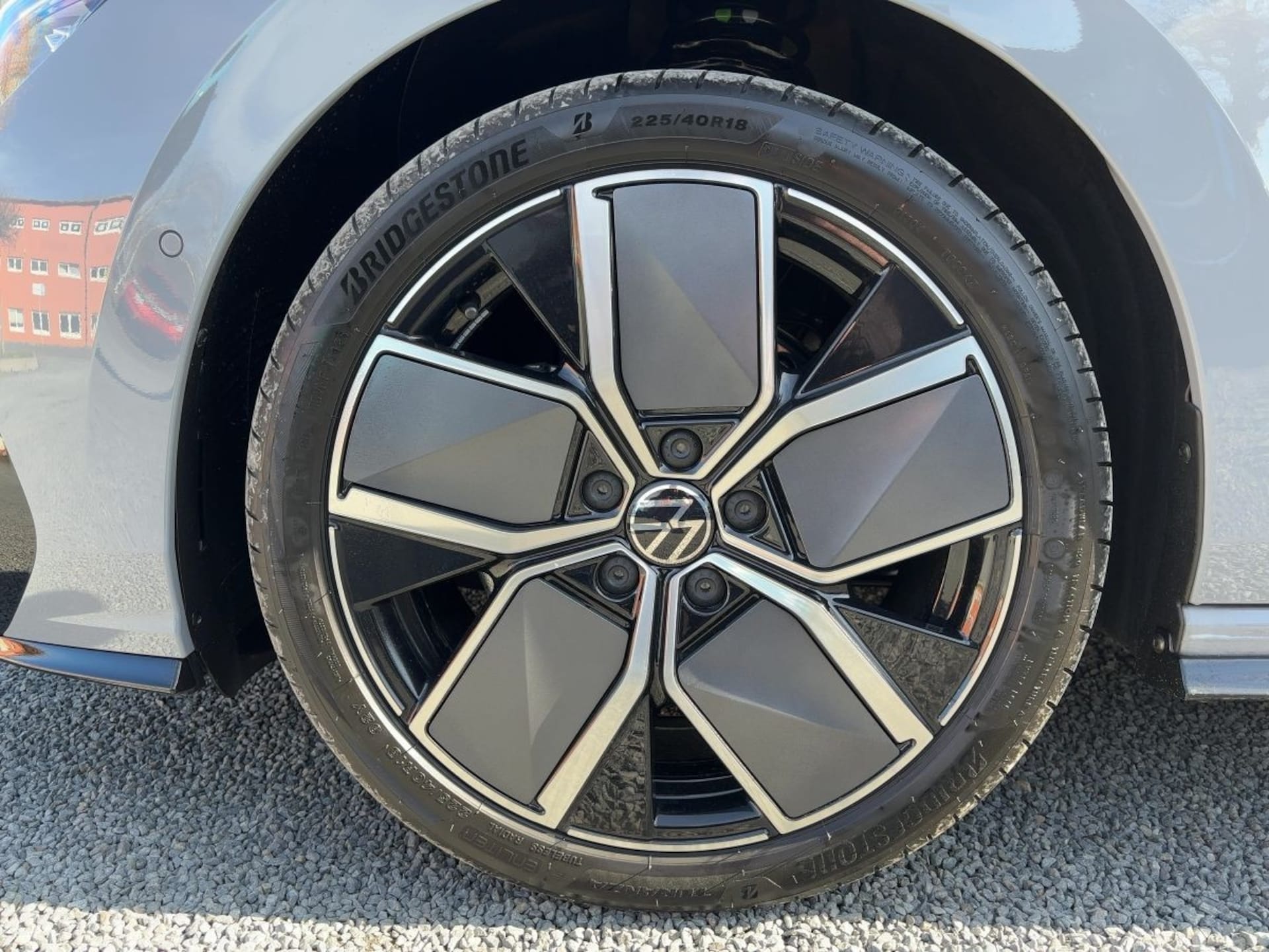 Volkswagen Golf Variant R-Line