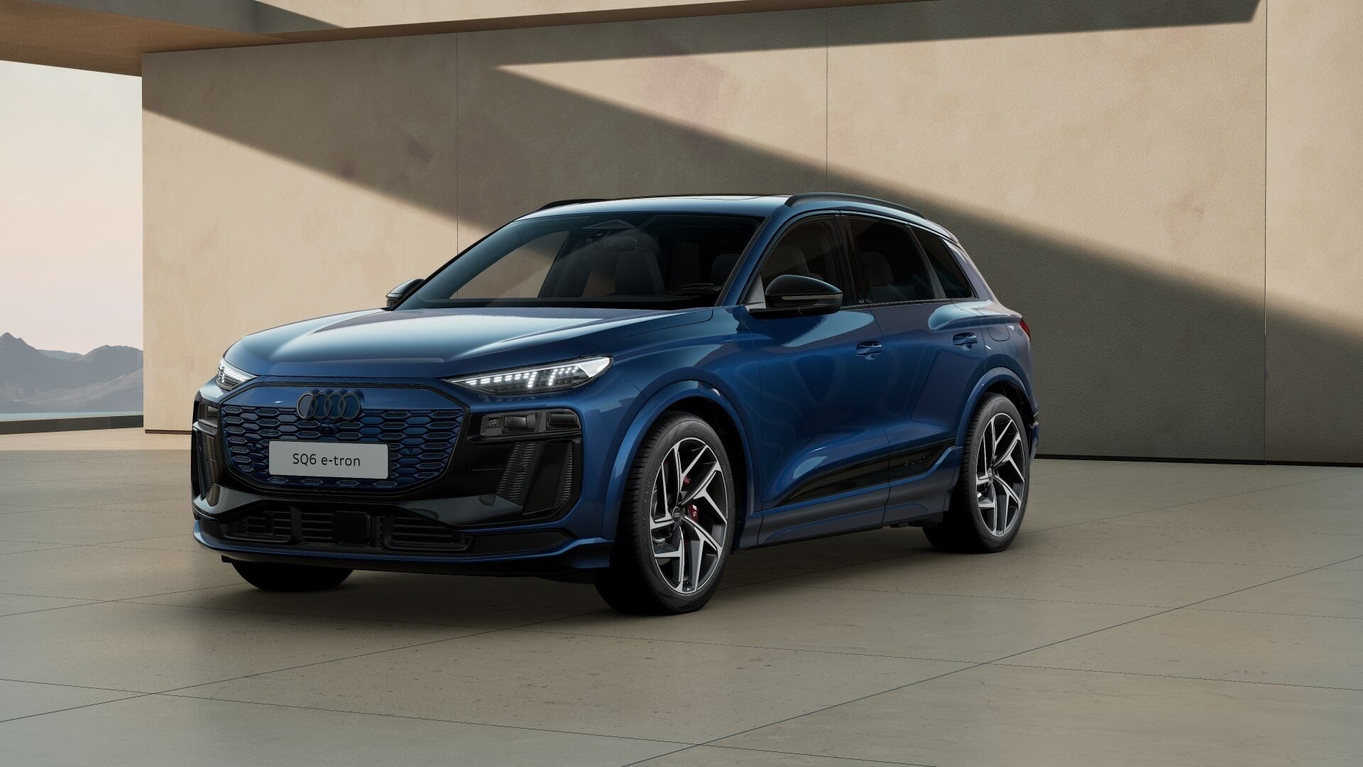 Audi SQ6 SUV e-tron