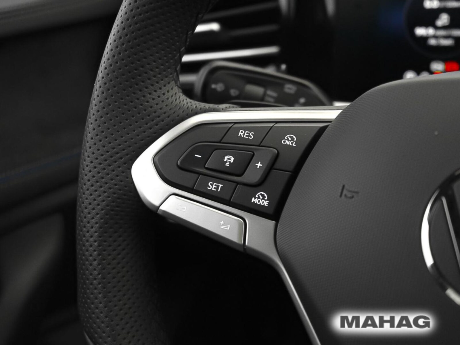 Volkswagen Passat – Bild 23