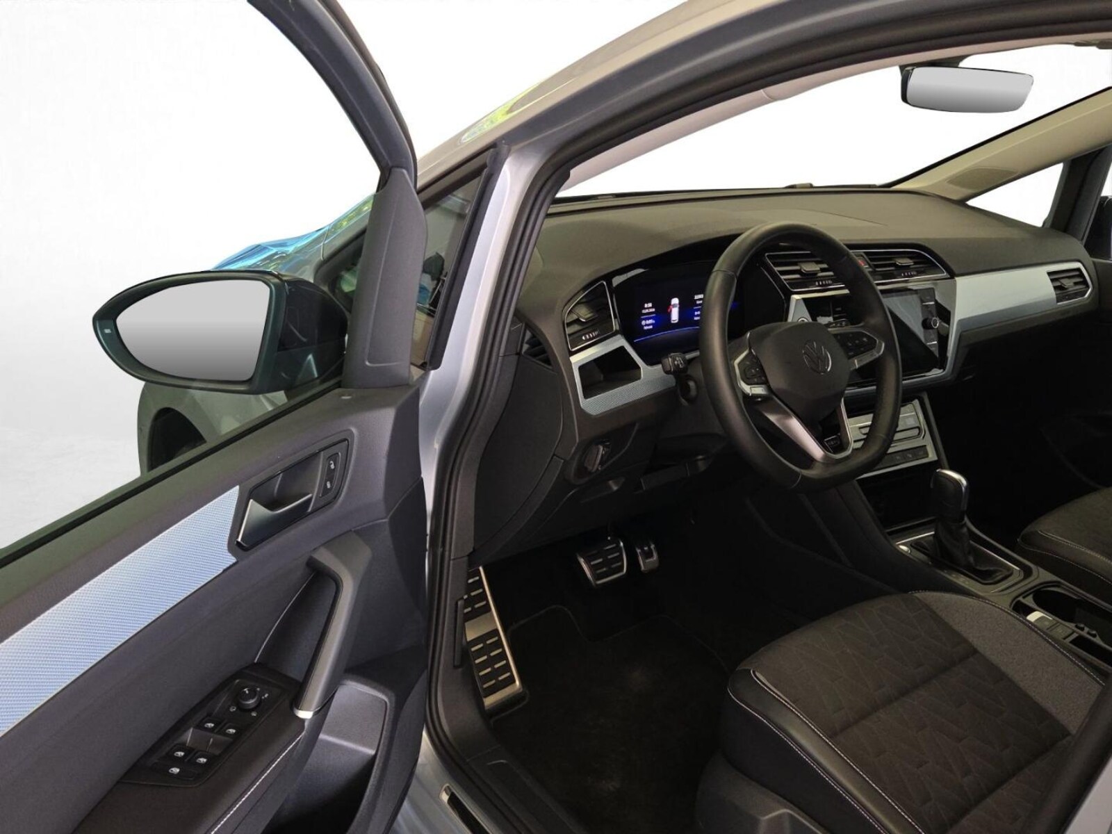 Volkswagen Touran – Bild 15