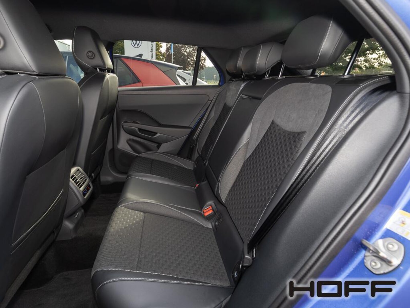Volkswagen T-Roc – Bild 12