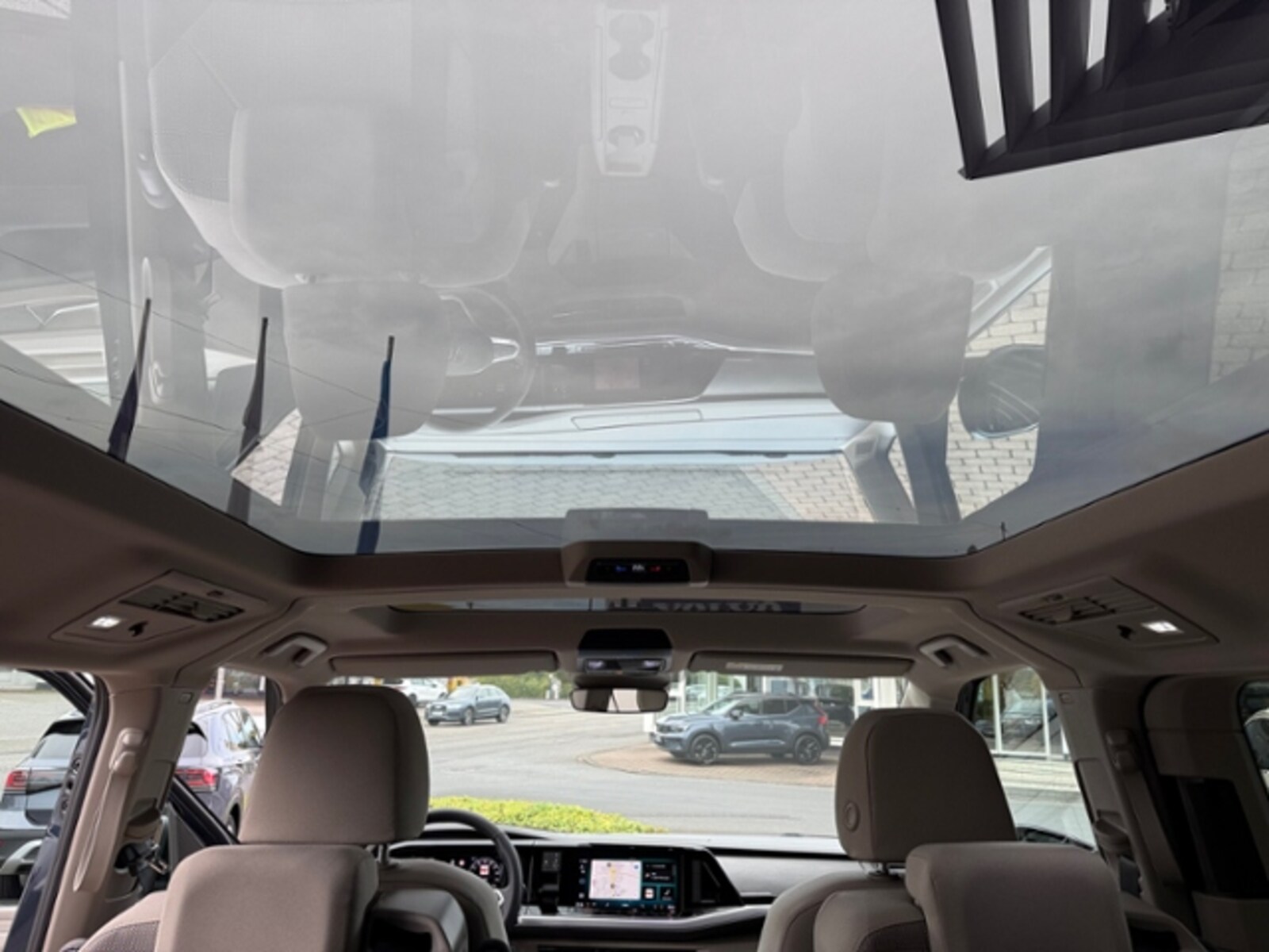 Volkswagen Multivan – Bild 10