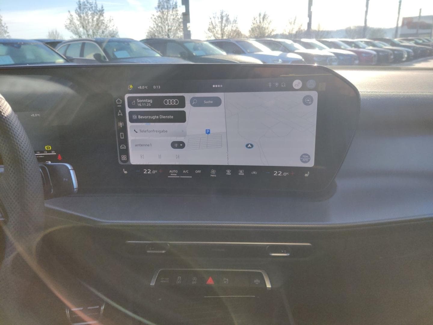 Bild über Audi Q3 SUV TFSI quattro 150 kW S tronic - für weitere Informationen kontaktieren Sie den Audi Partner