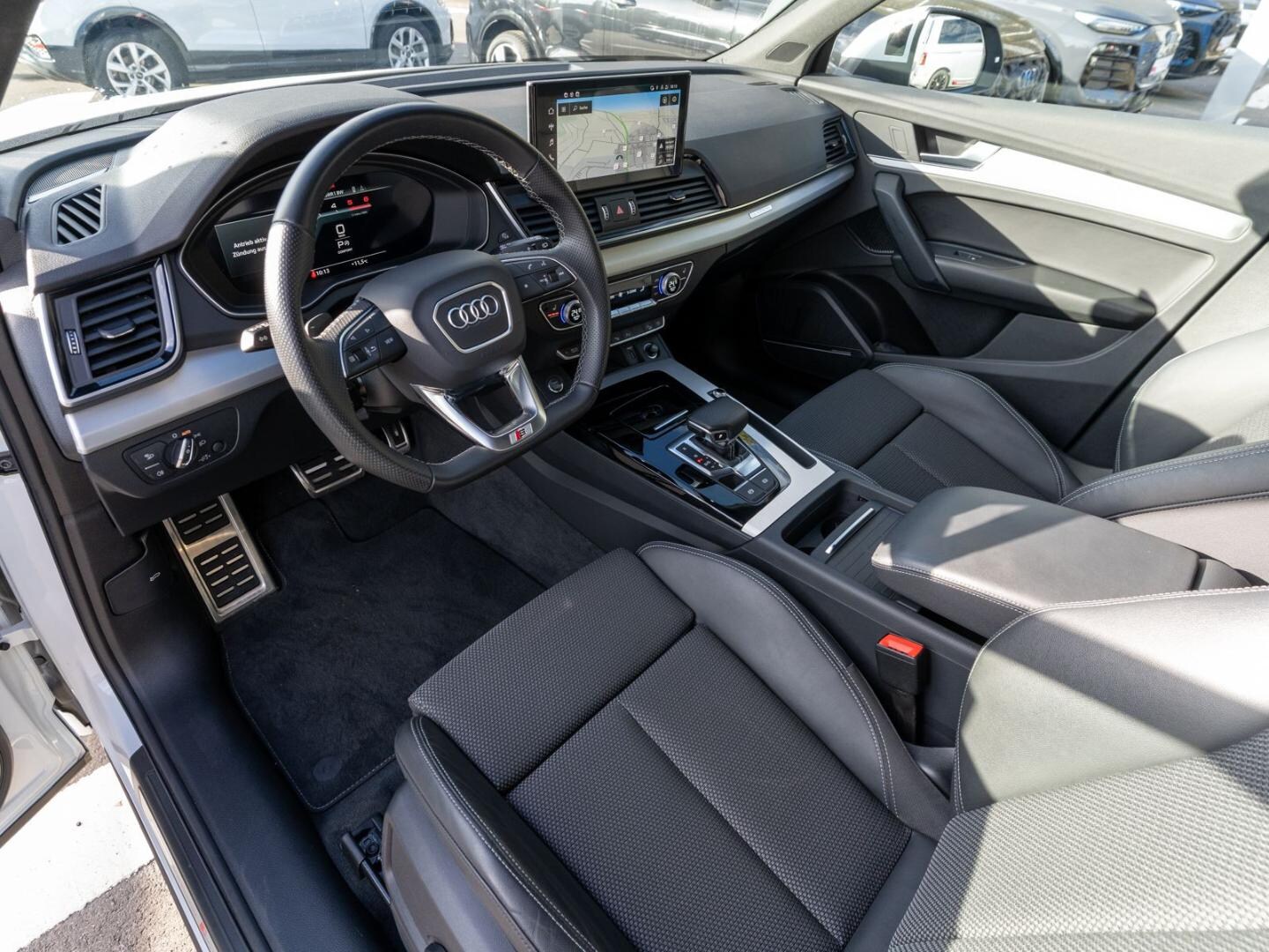 Bild über Audi Q5 40 TDI quattro S tronic - für weitere Informationen kontaktieren Sie den Audi Partner