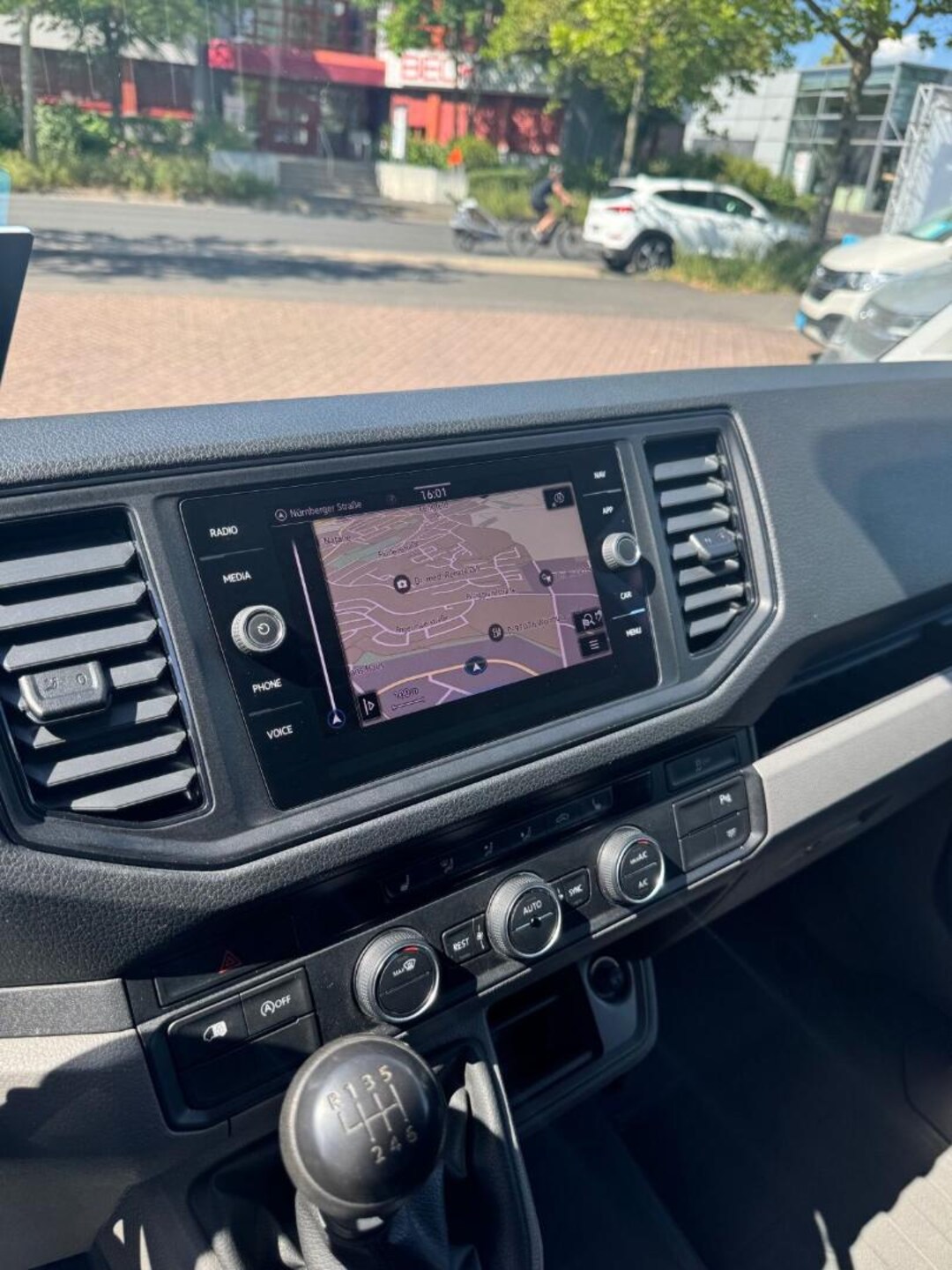 Volkswagen Crafter Kasten langer Radstand
